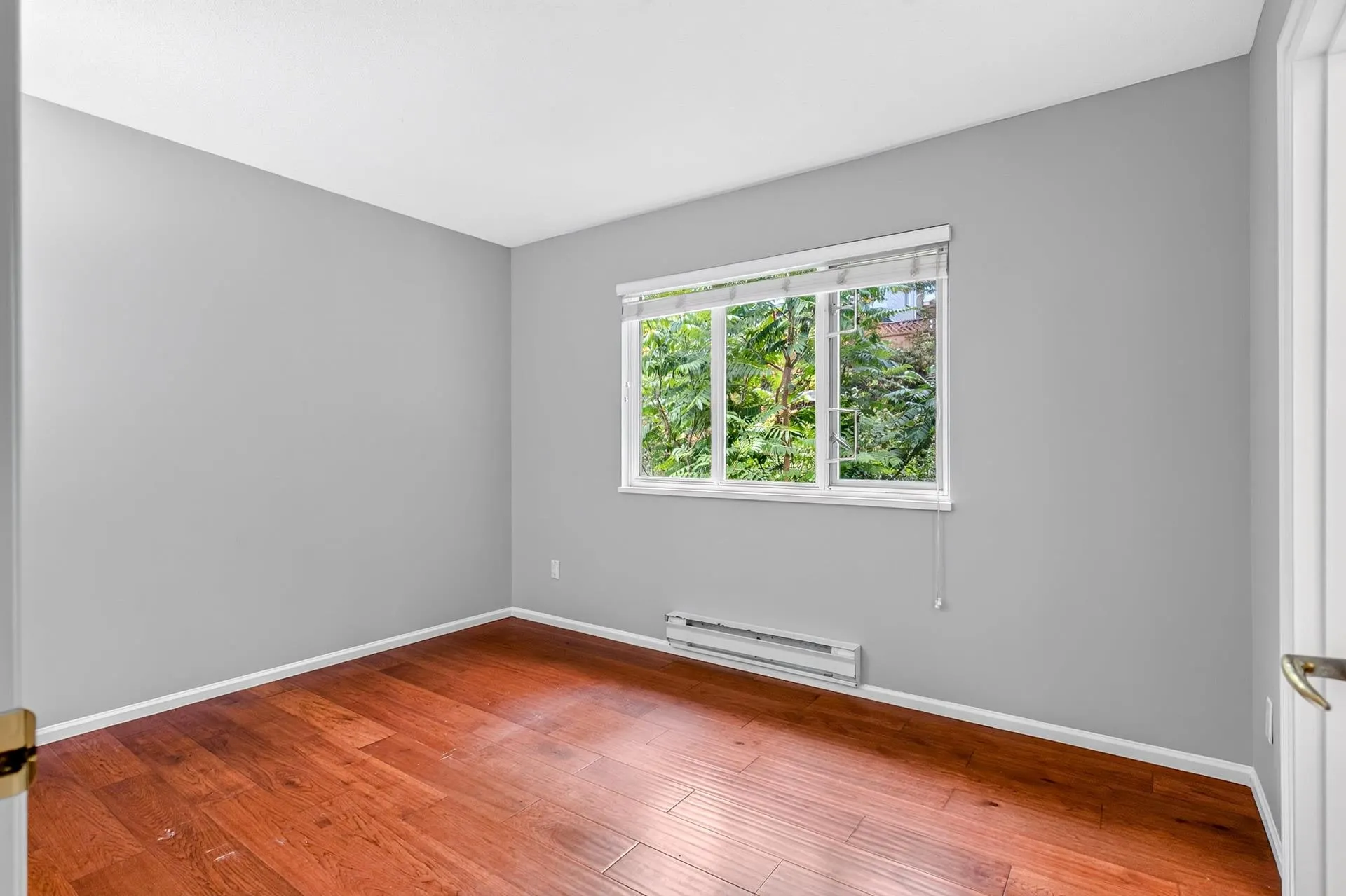 1599 Plateau Crescent