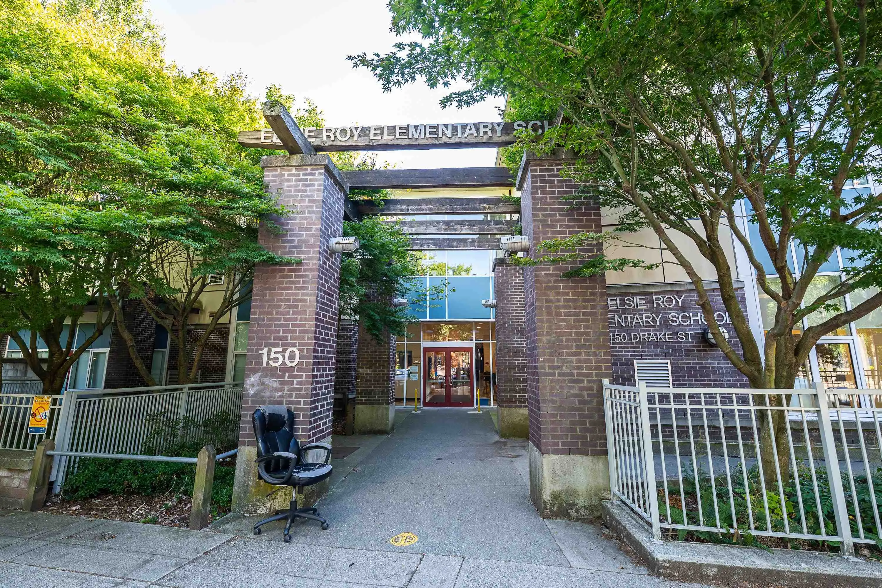 1383 Marinaside Crescent #1202