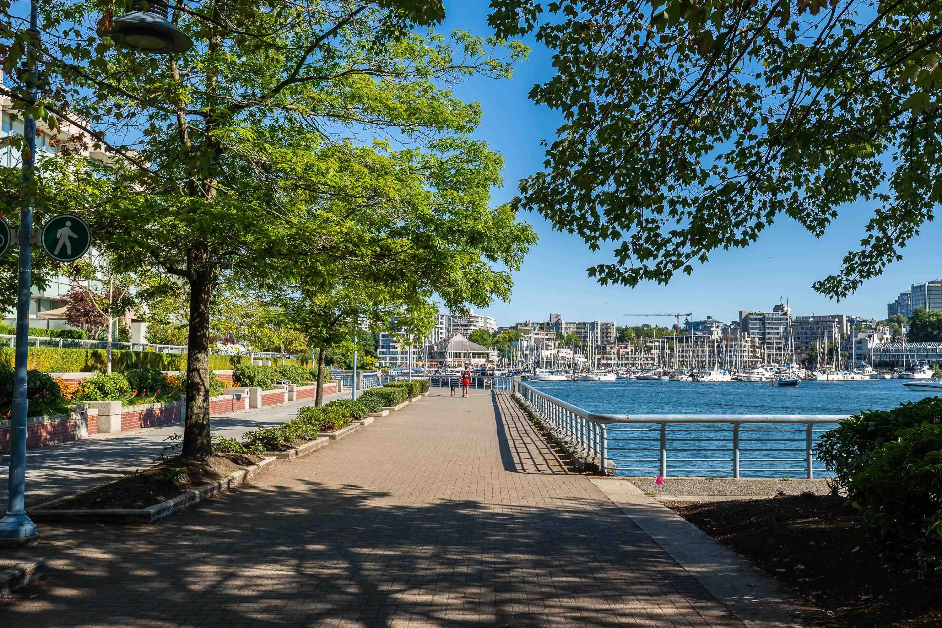 1383 Marinaside Crescent #1202