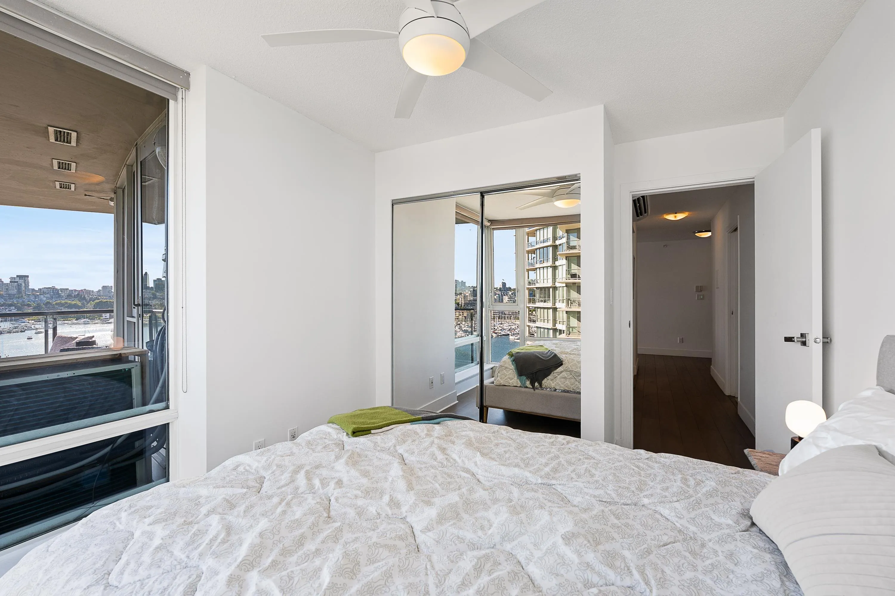 1383 Marinaside Crescent #1202
