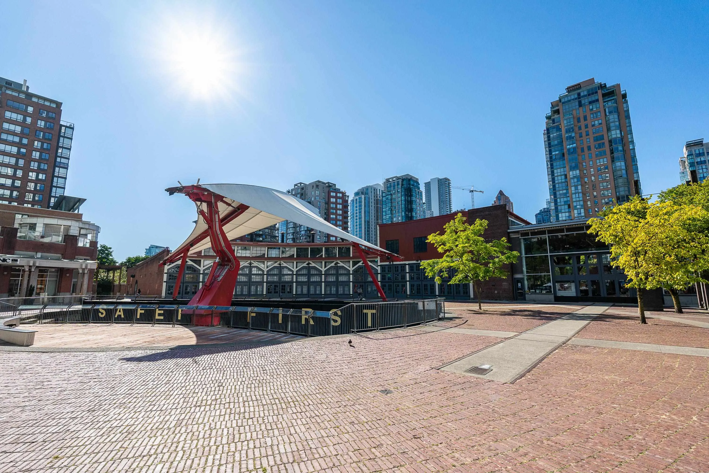 1383 Marinaside Crescent #1202