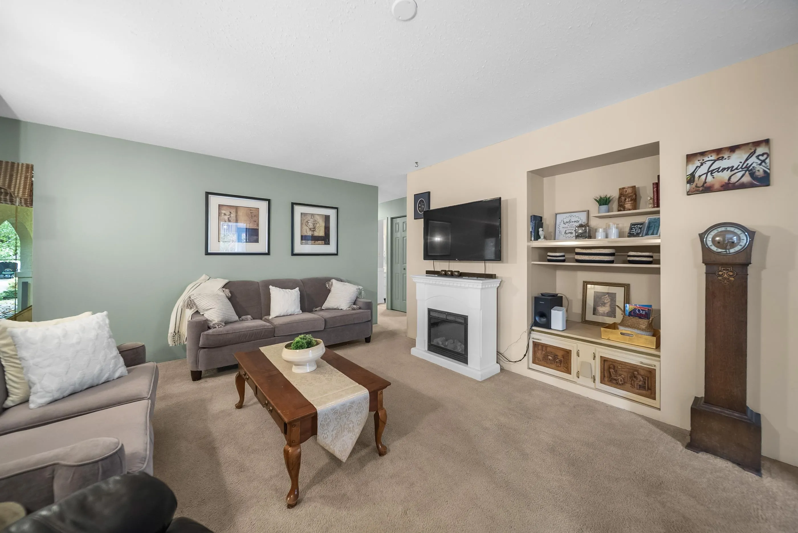 1240 224 Street