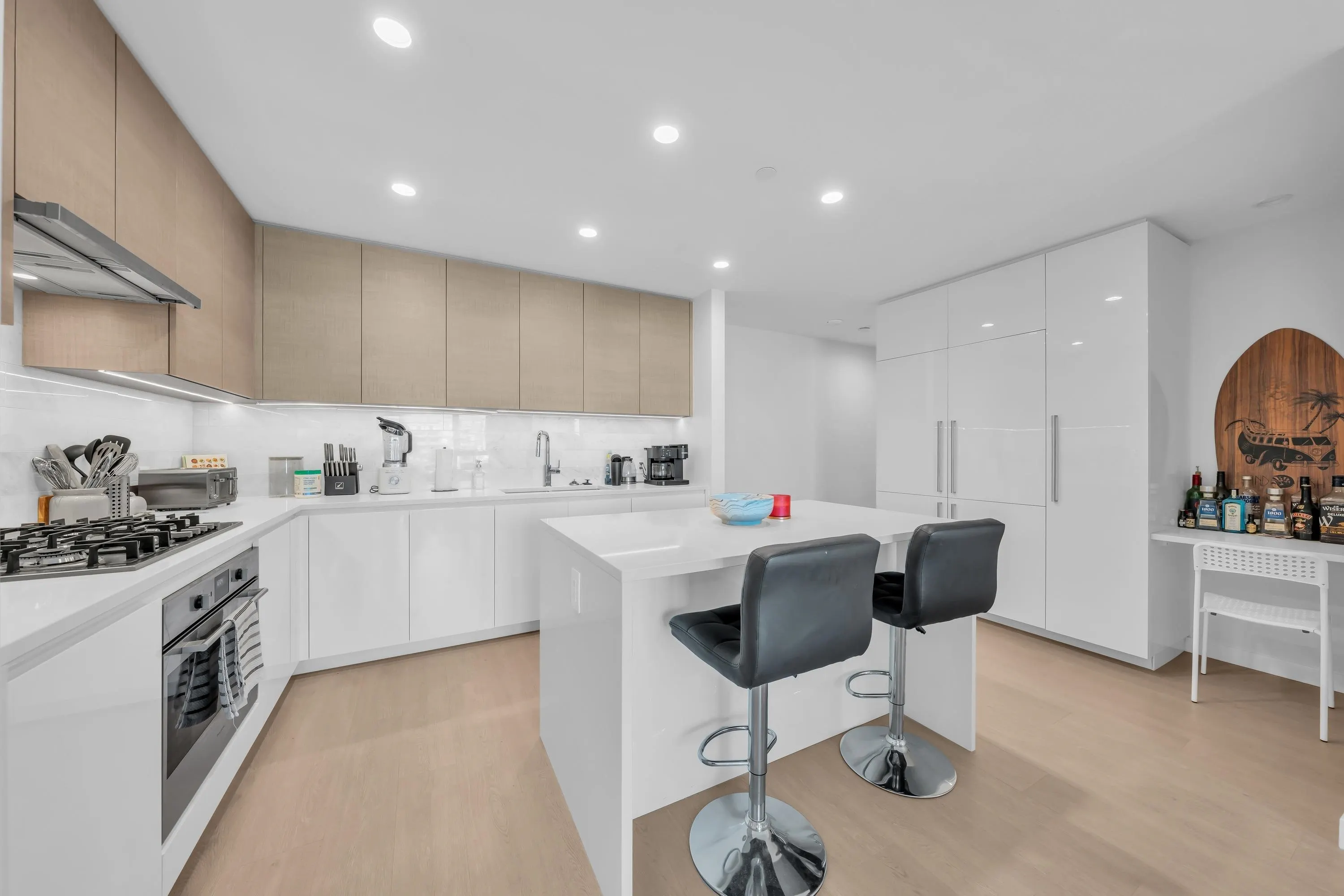 4168 Lougheed Highway #2506