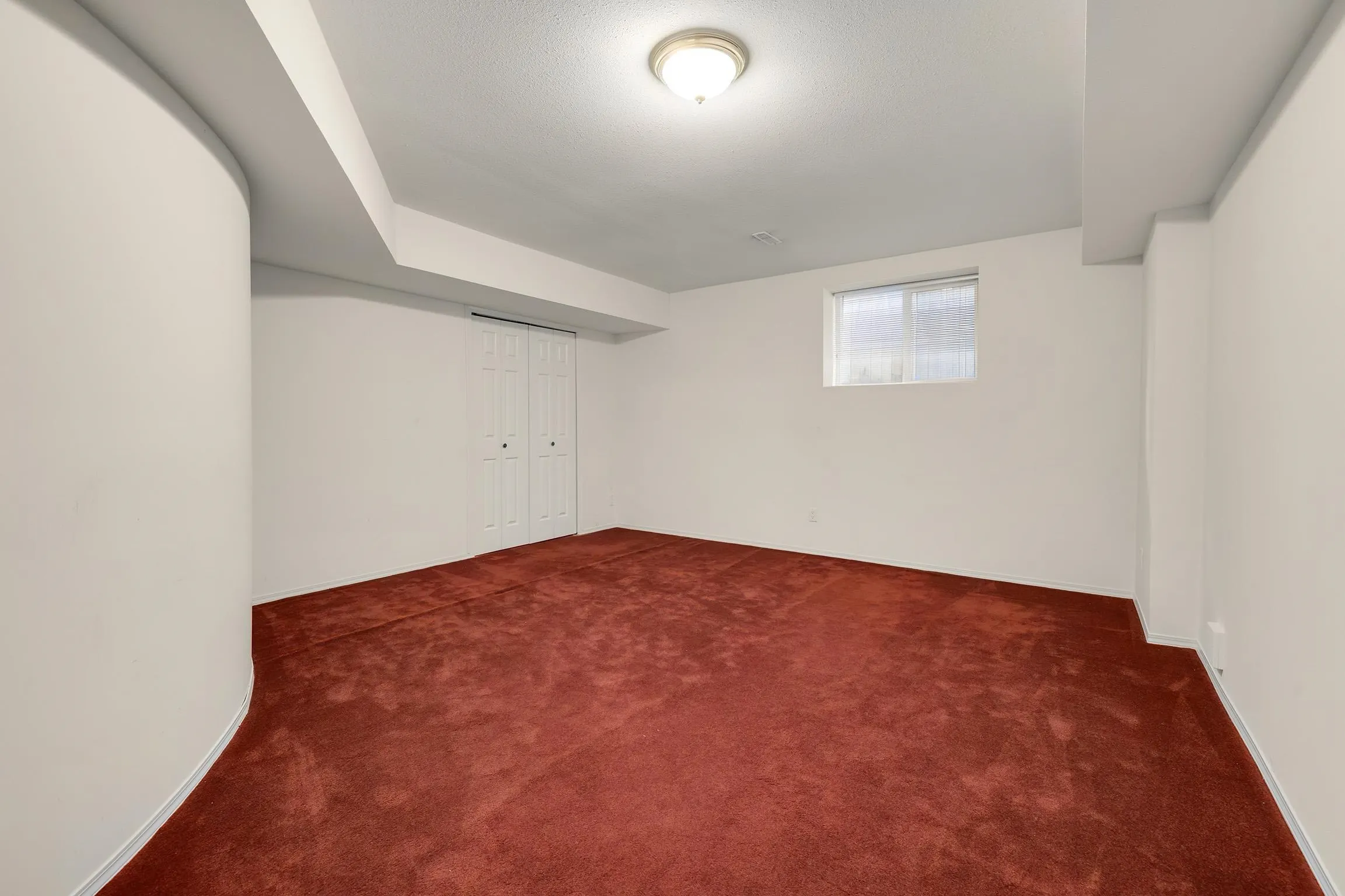 11036 163a Street
