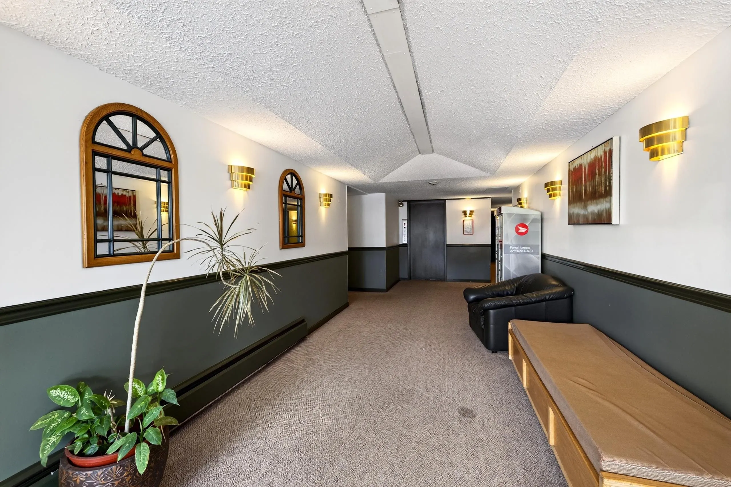 252 W 2nd Street #307