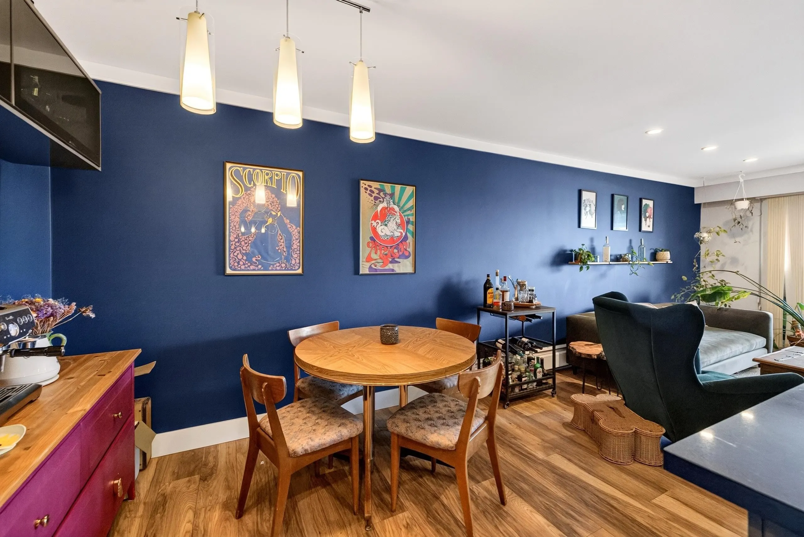 252 W 2nd Street #307
