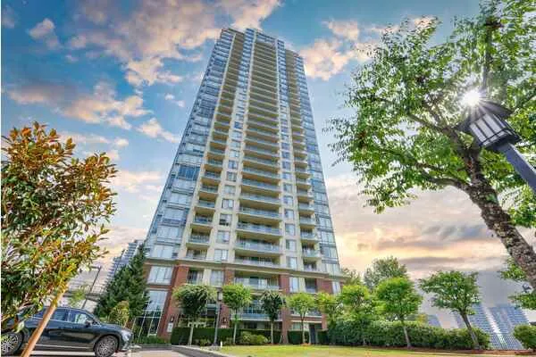 9888 Cameron Street #3209