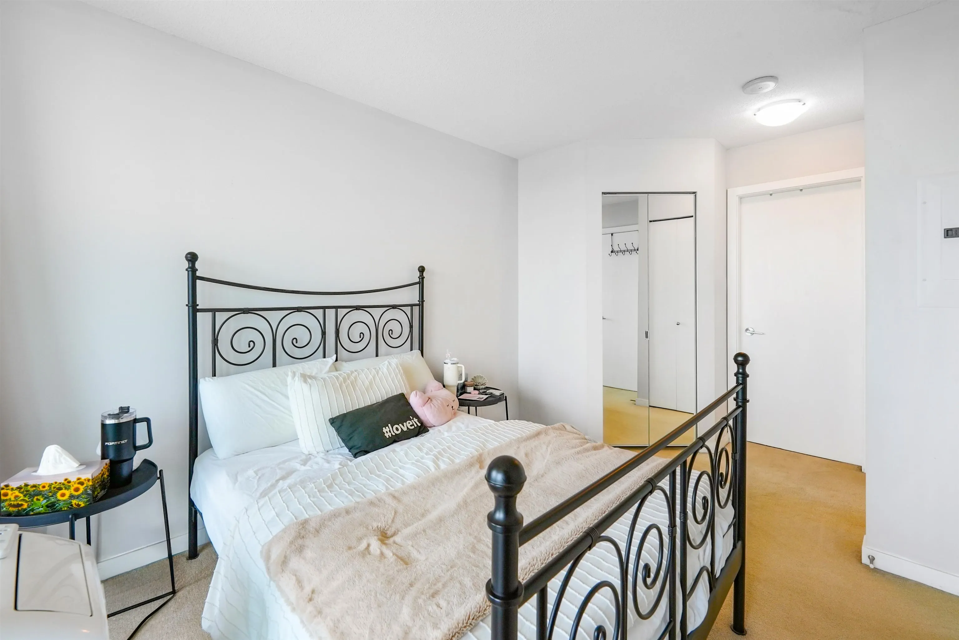 9888 Cameron Street #3209