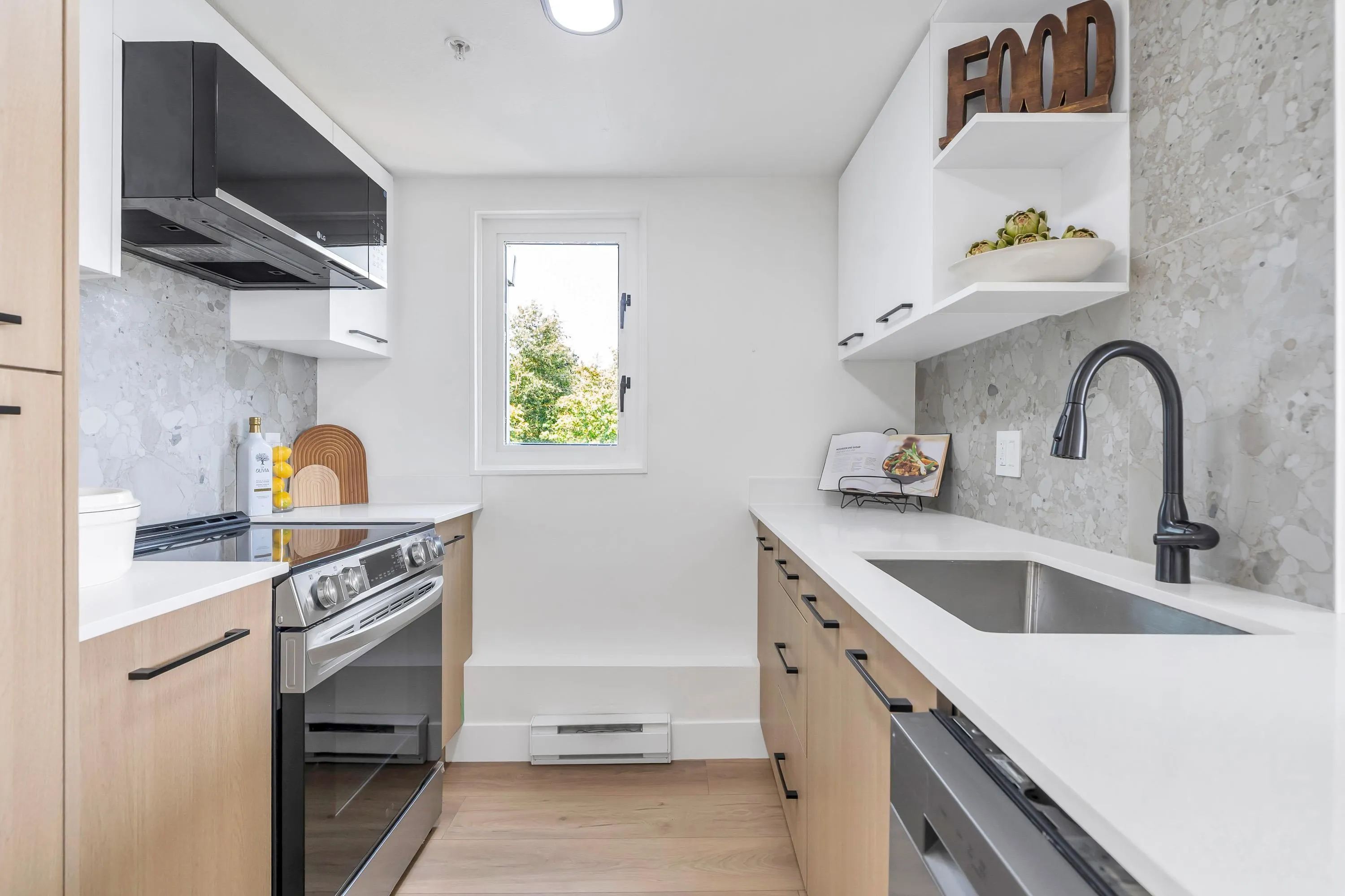 2733 Chandlery Place #1001
