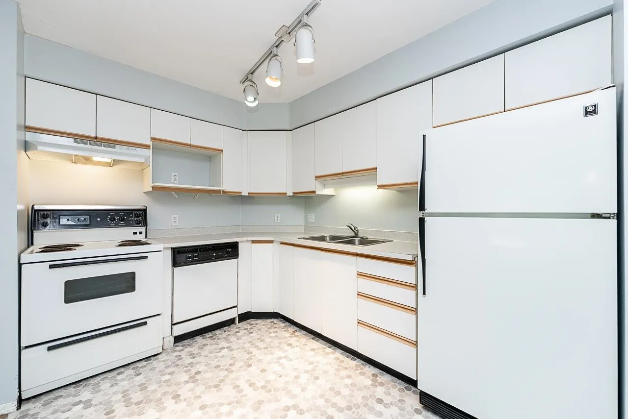 33839 Marshall Road #201