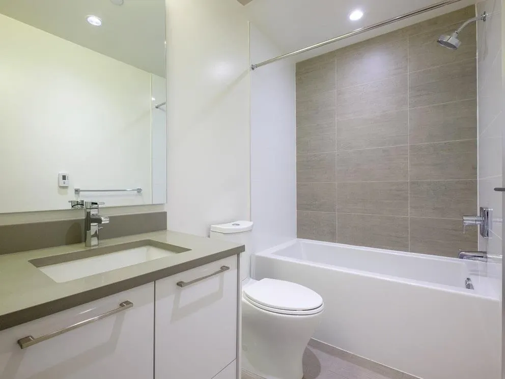3488 Sawmill Crescent #607