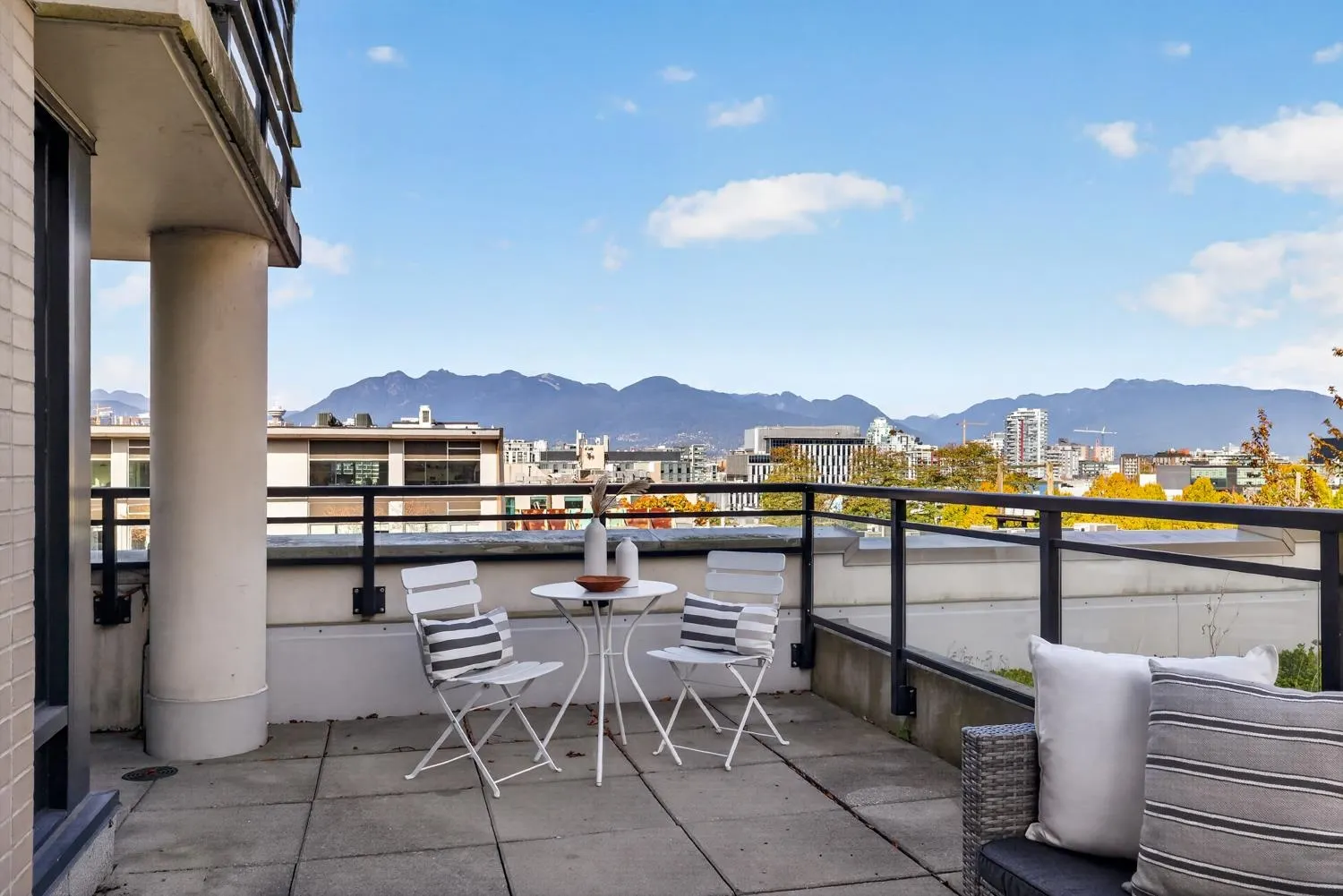 238 W Broadway #509