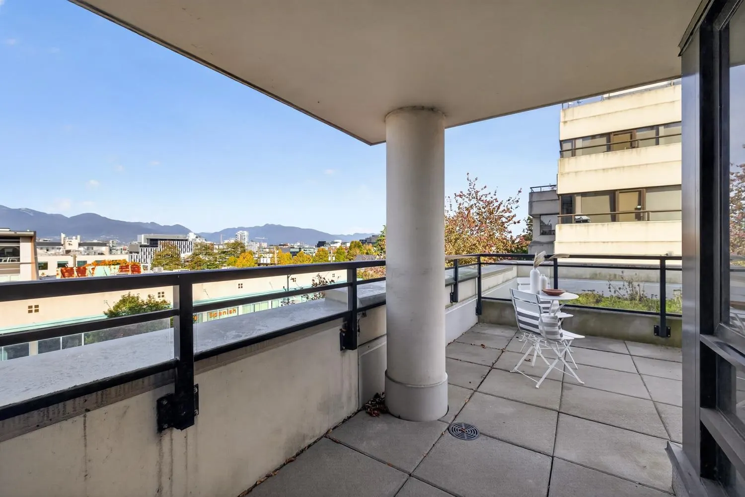 238 W Broadway #509