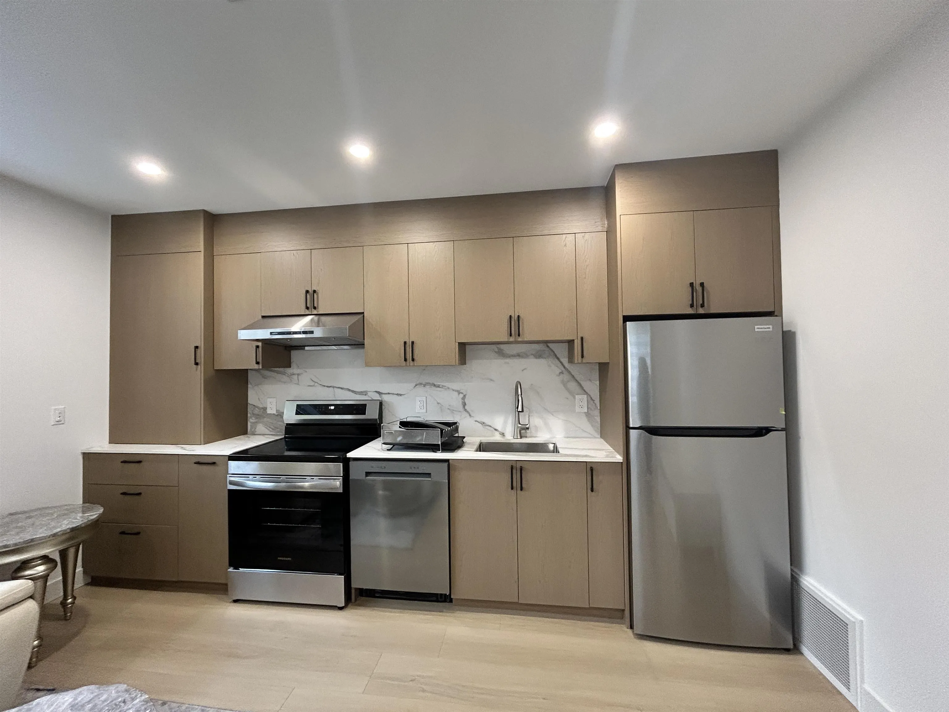 4472 W 15th Avenue #3