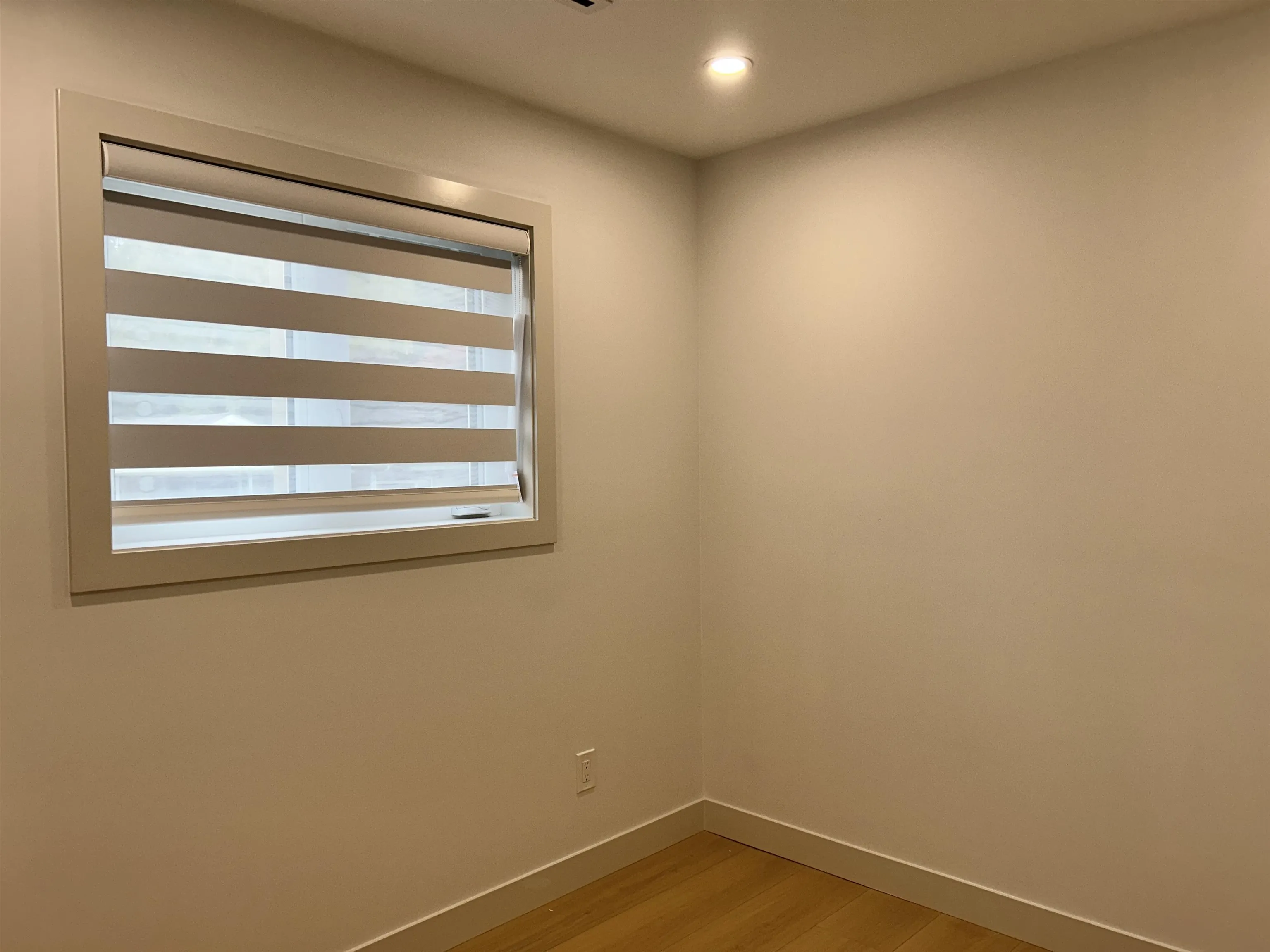 4472 W 15th Avenue #3