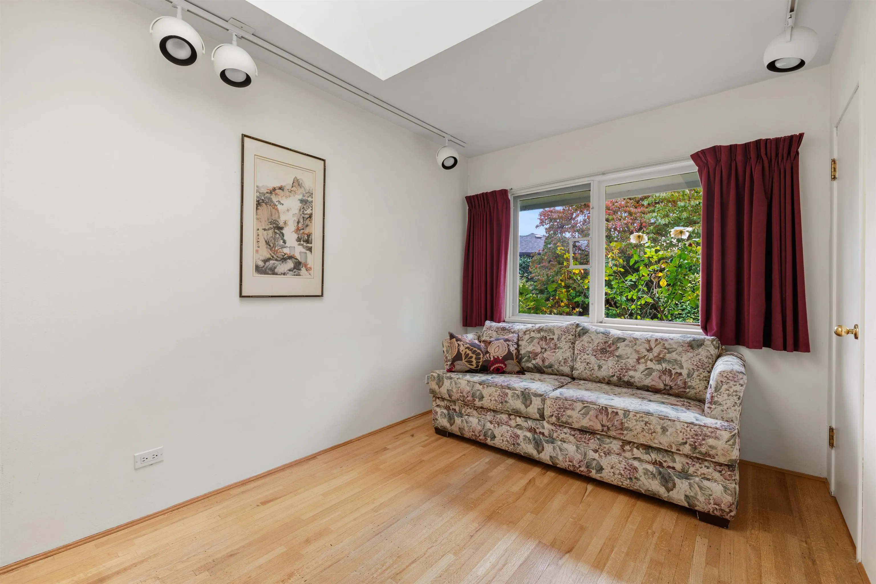 3692 Sunnycrest Drive