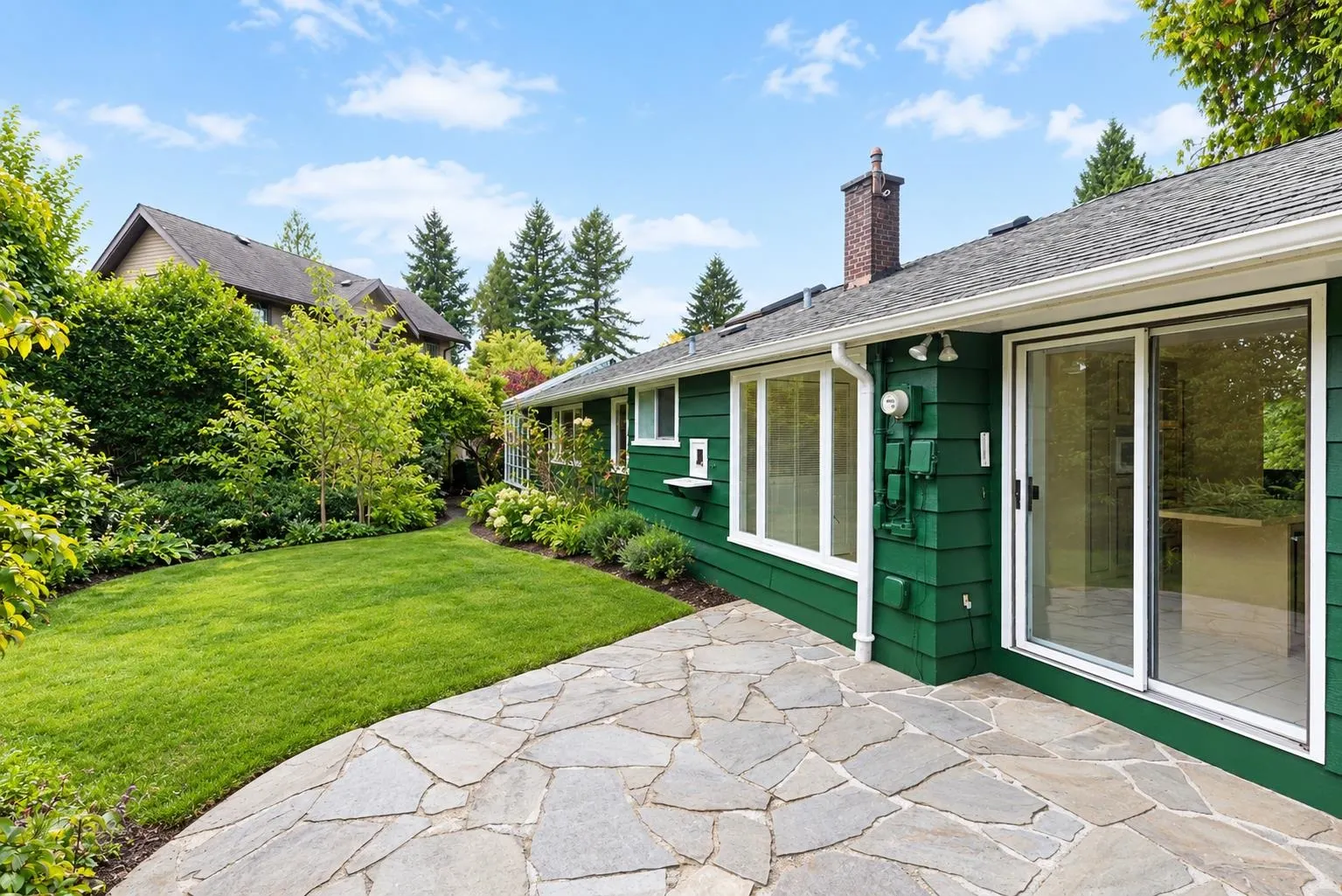 3692 Sunnycrest Drive
