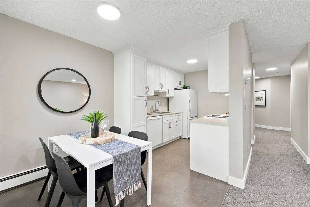 1365 E 7 Avenue #201
