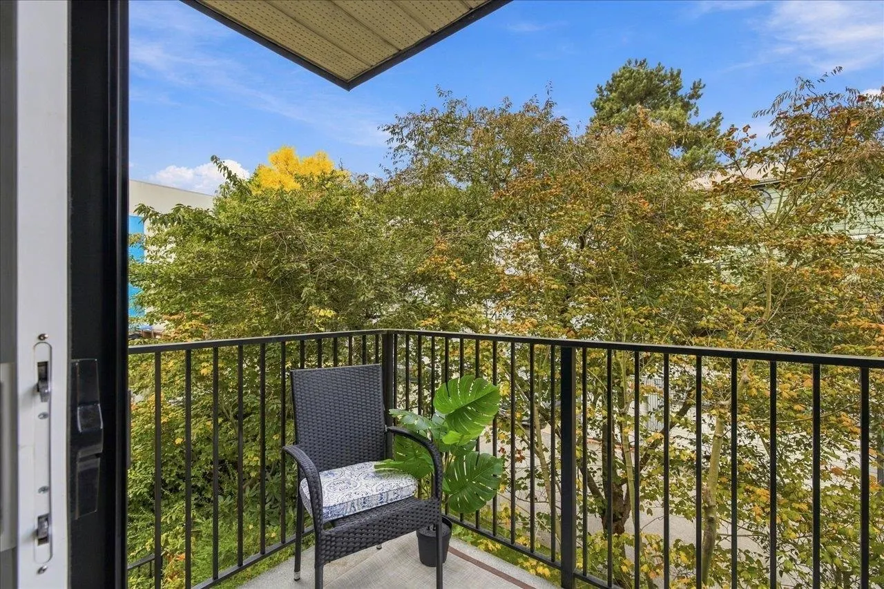 1365 E 7 Avenue #201