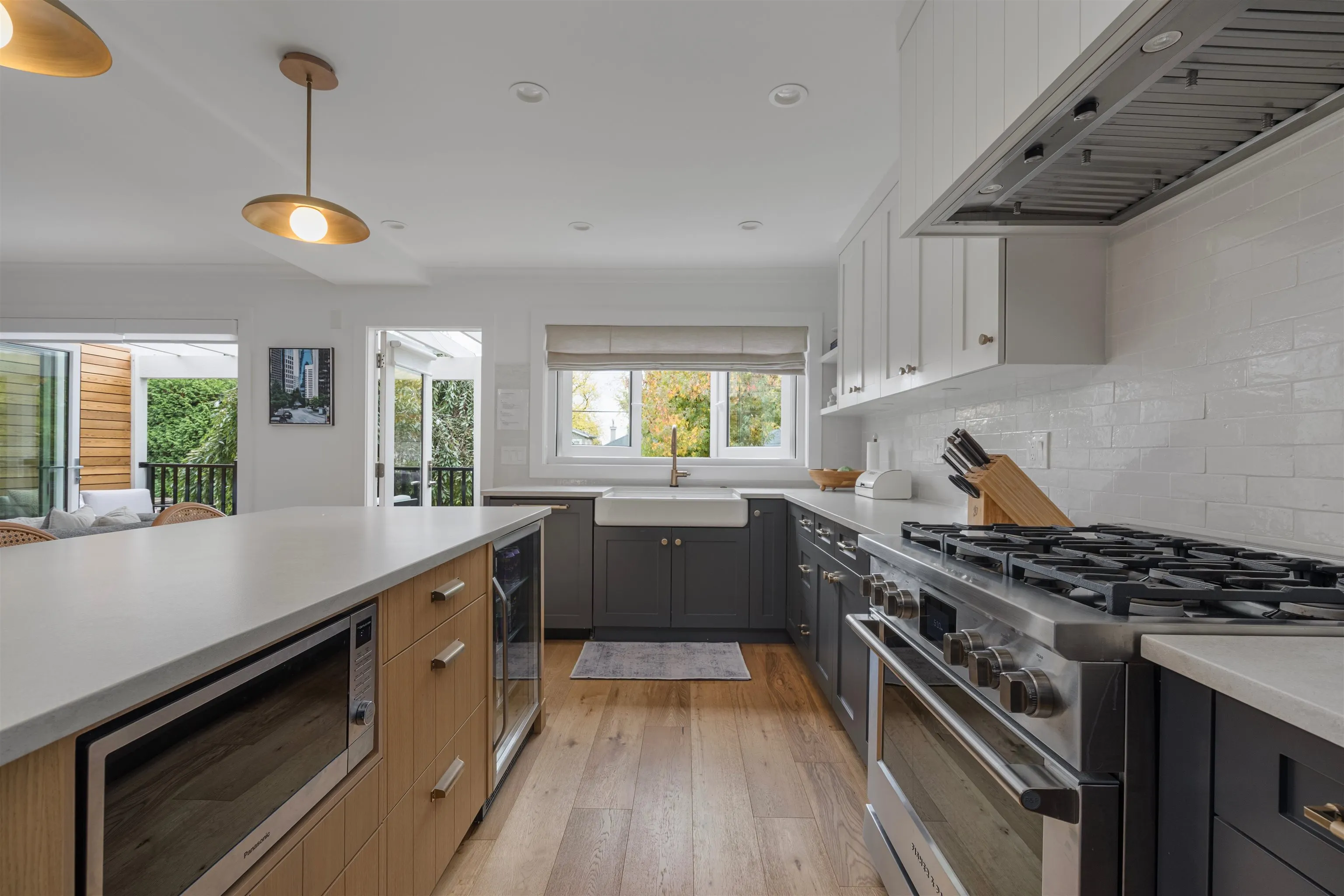 3250 W 37th Avenue