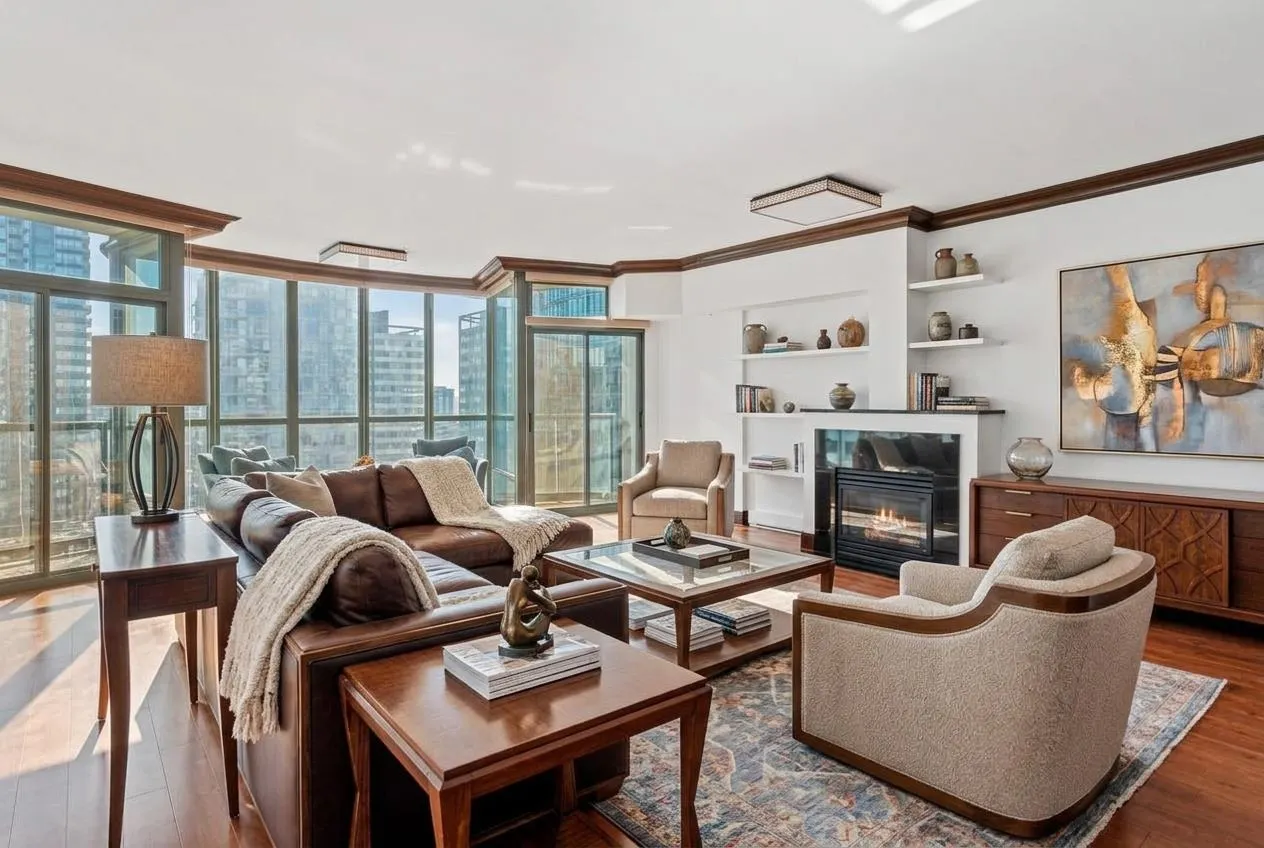 1239 W Georgia Street #2001