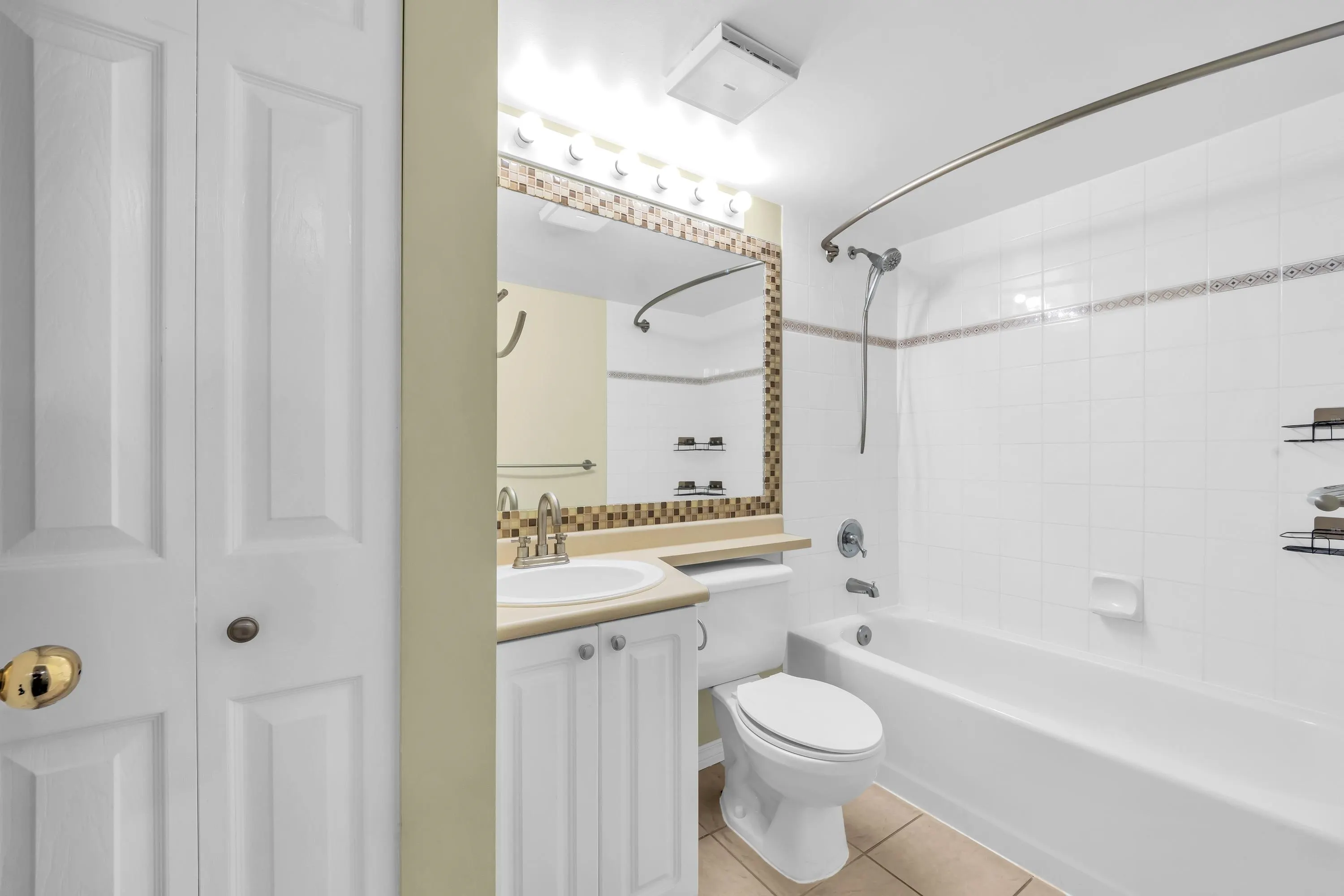 14355 103 Avenue #206