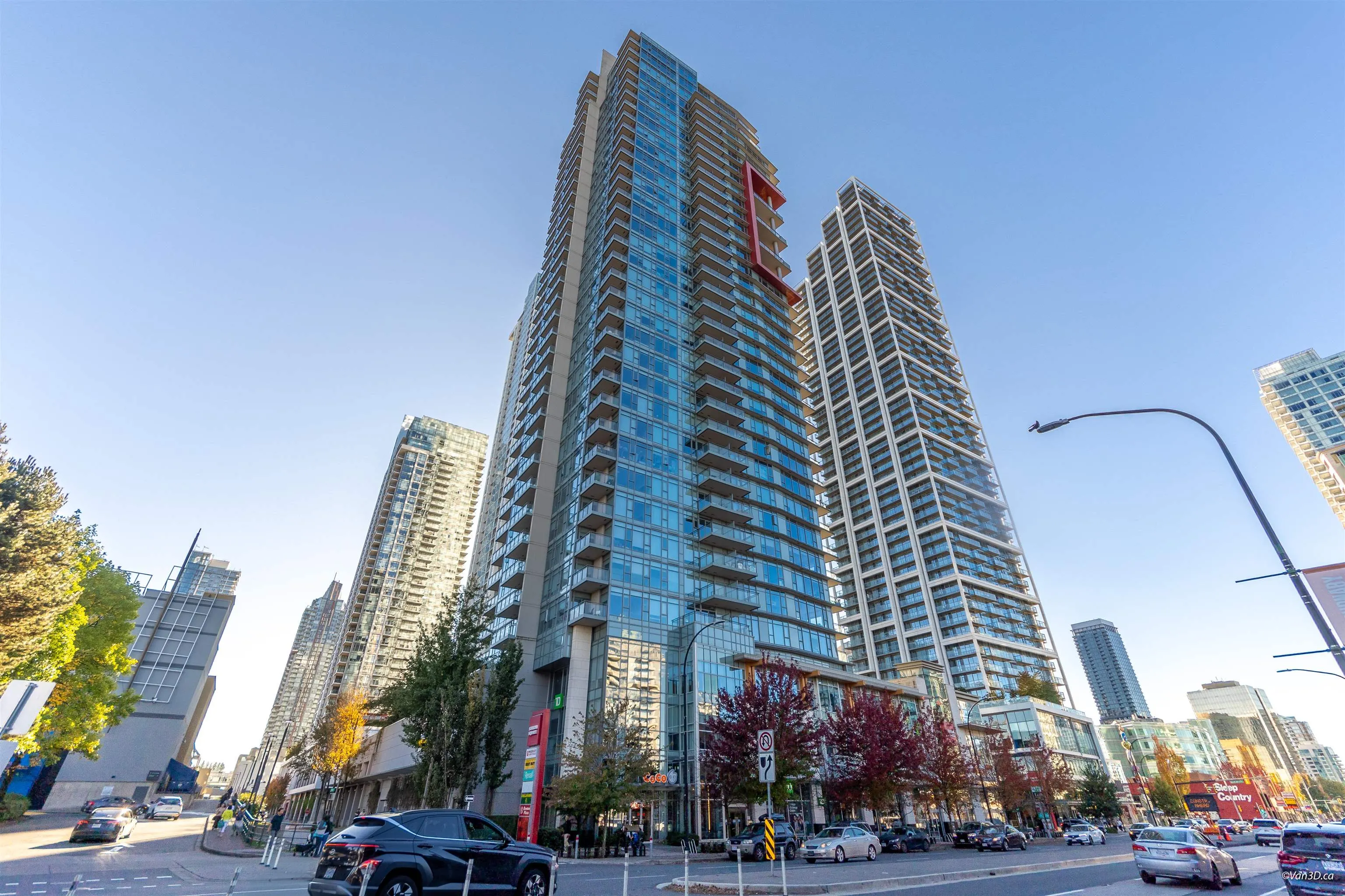 4688 Kingsway #3606