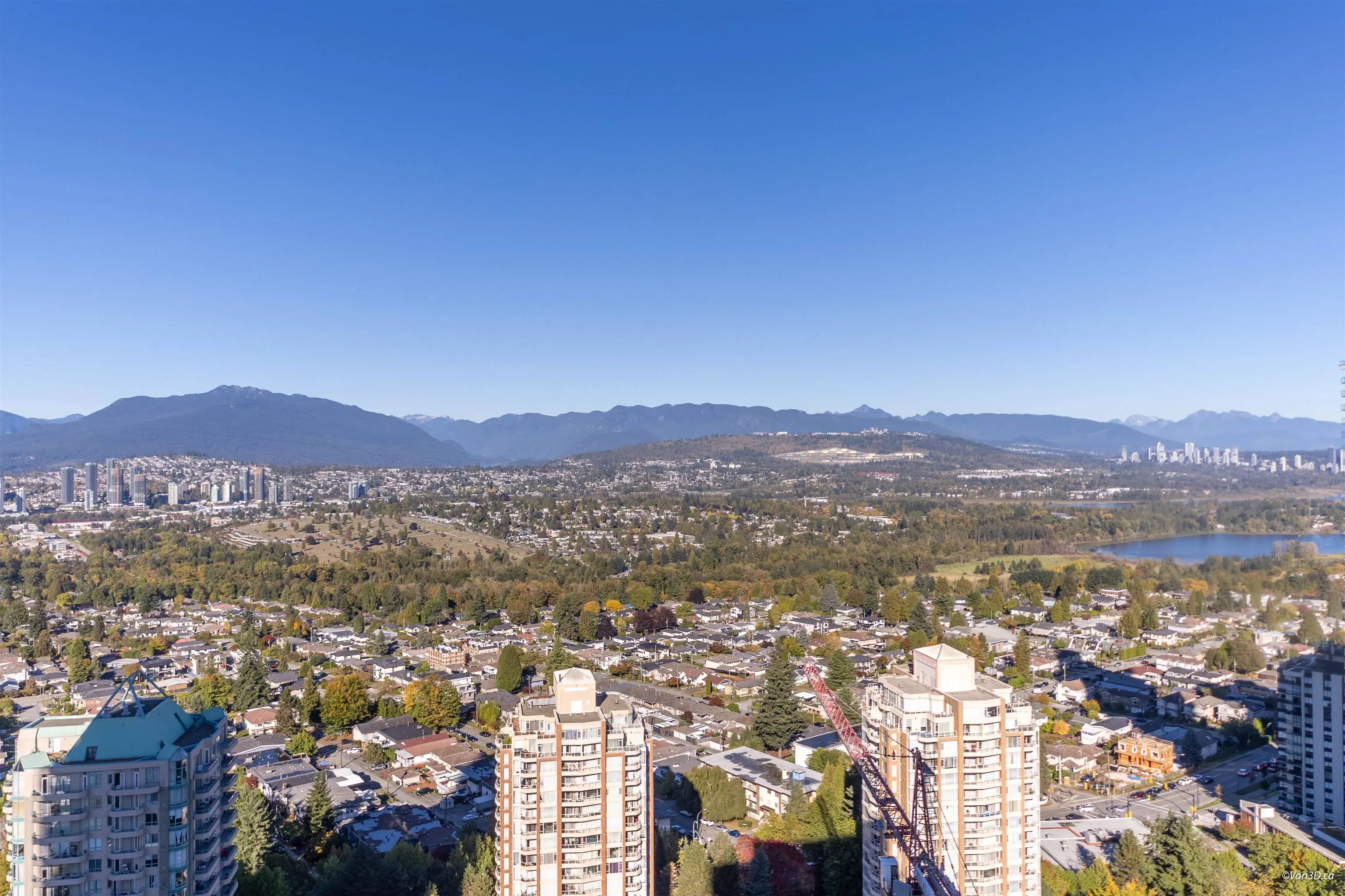 4688 Kingsway #3606
