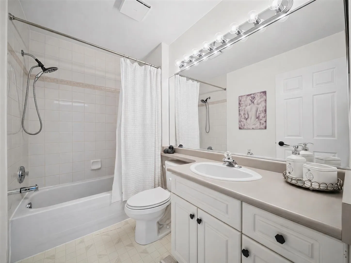 2123 Clarke Street #4