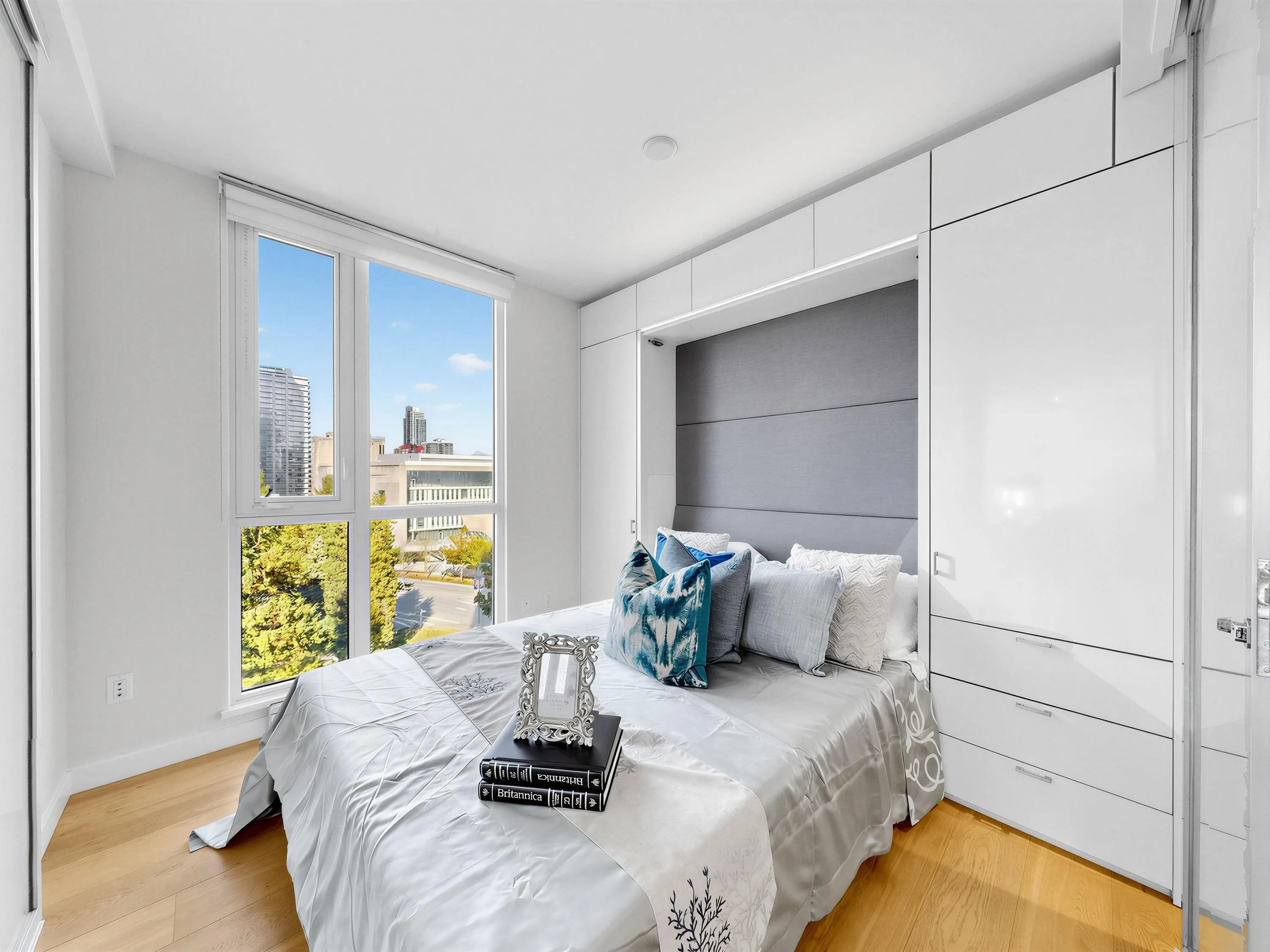 13438 Central Avenue #806