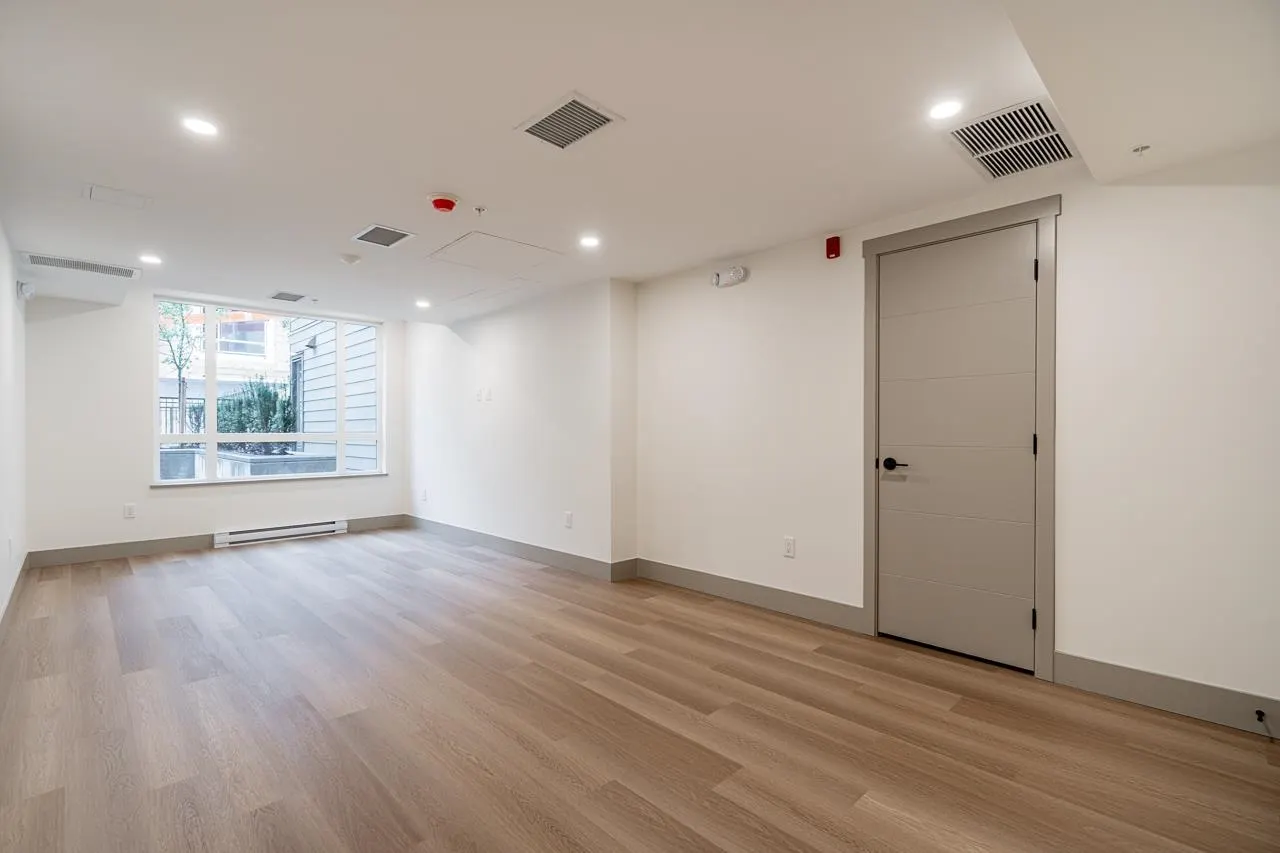 10778 138 Street #405