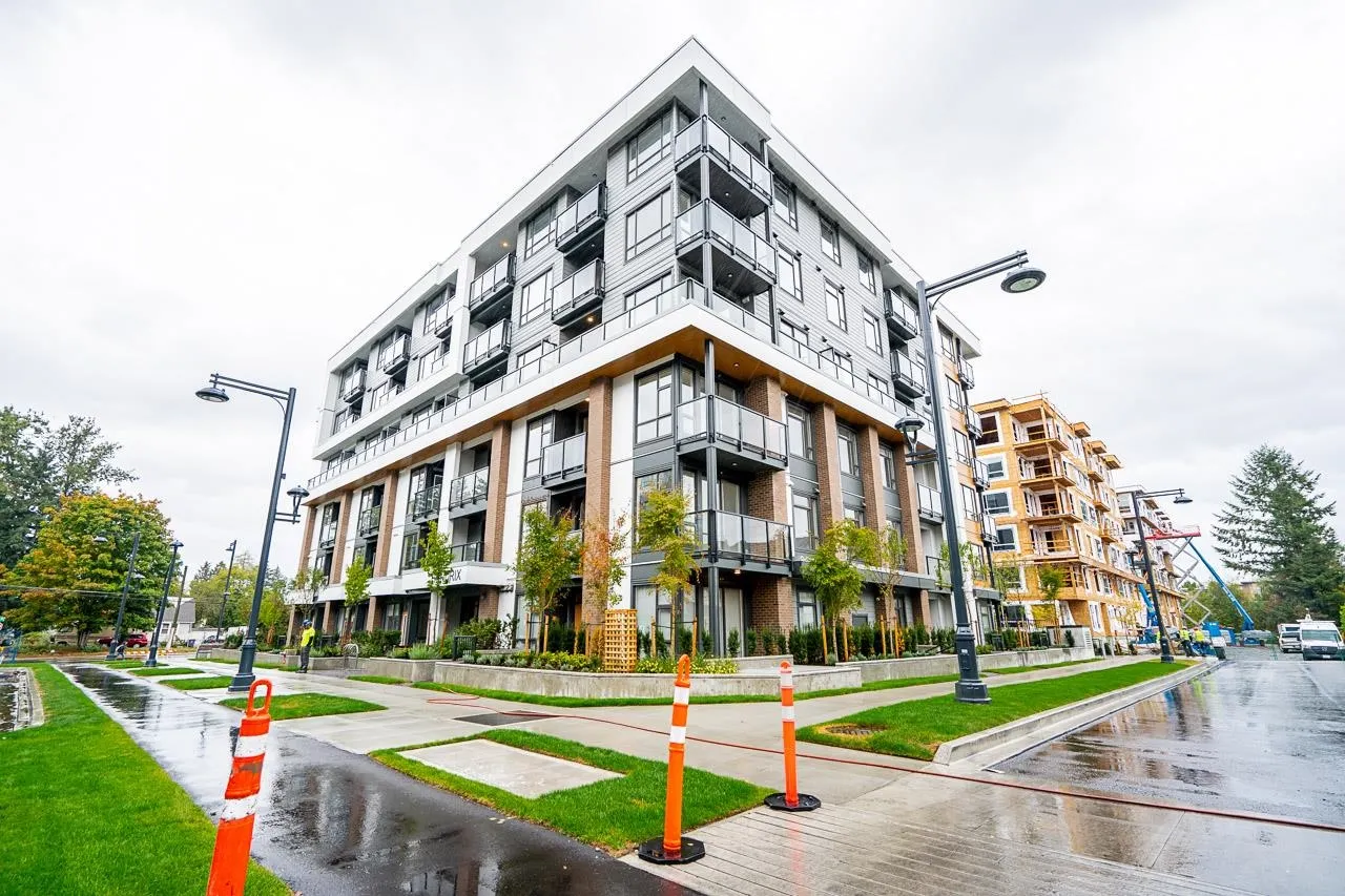 10778 138 Street #405