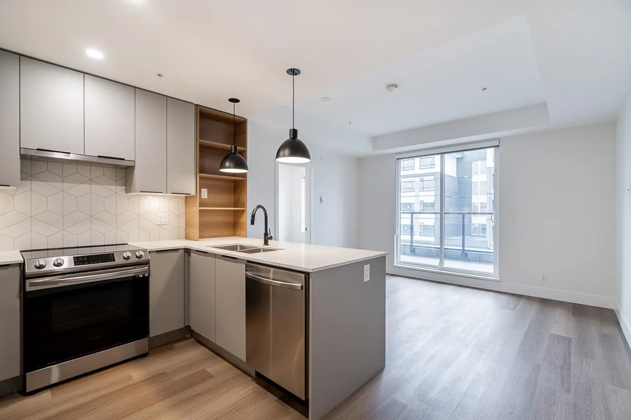 10778 138 Street #405