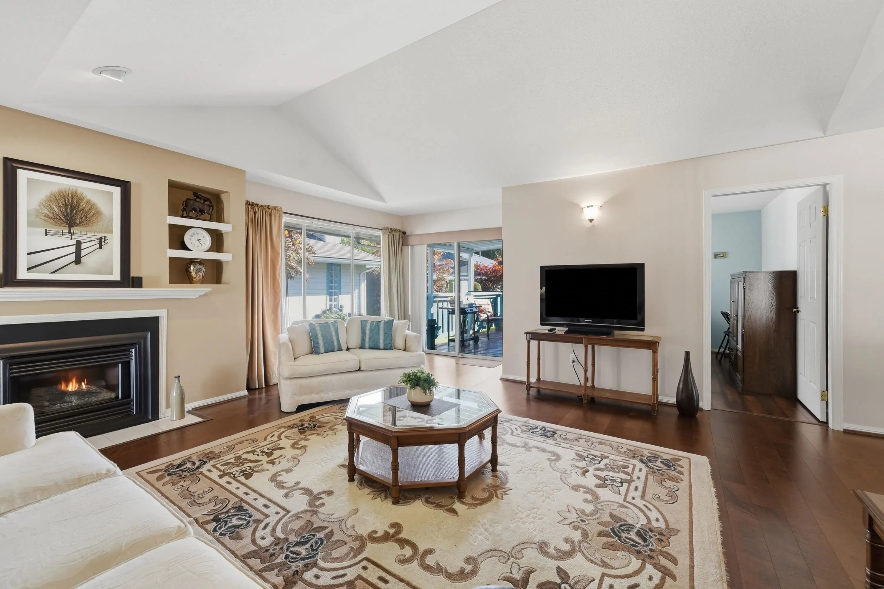 10172 141 Street #107