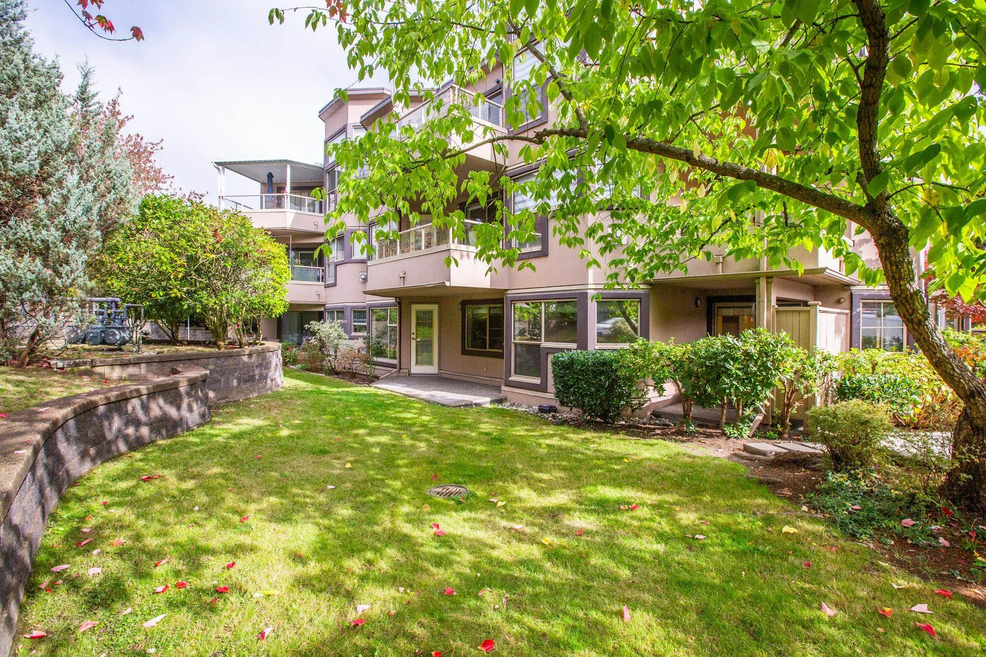 78 Richmond Street #412