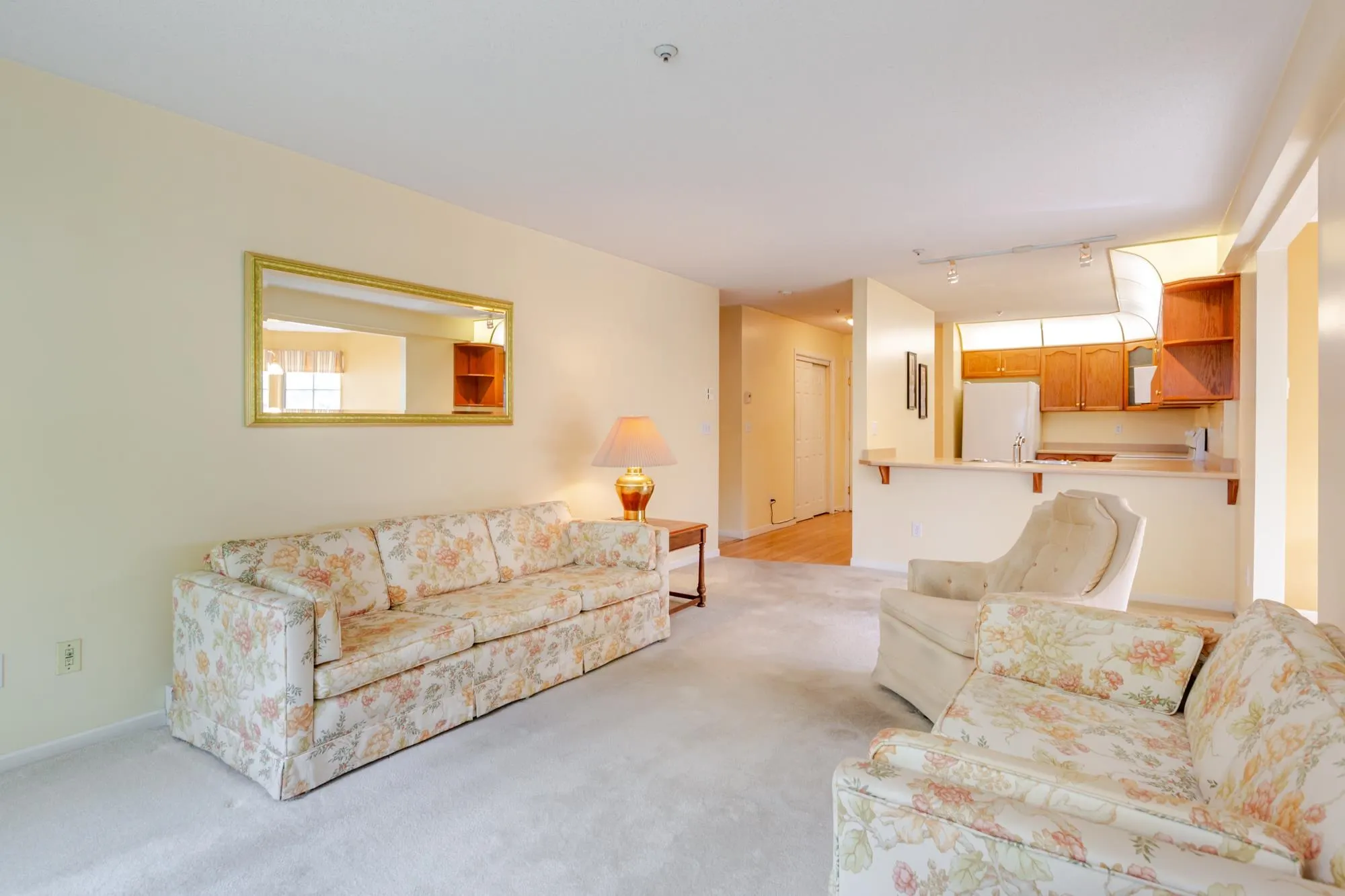 78 Richmond Street #412