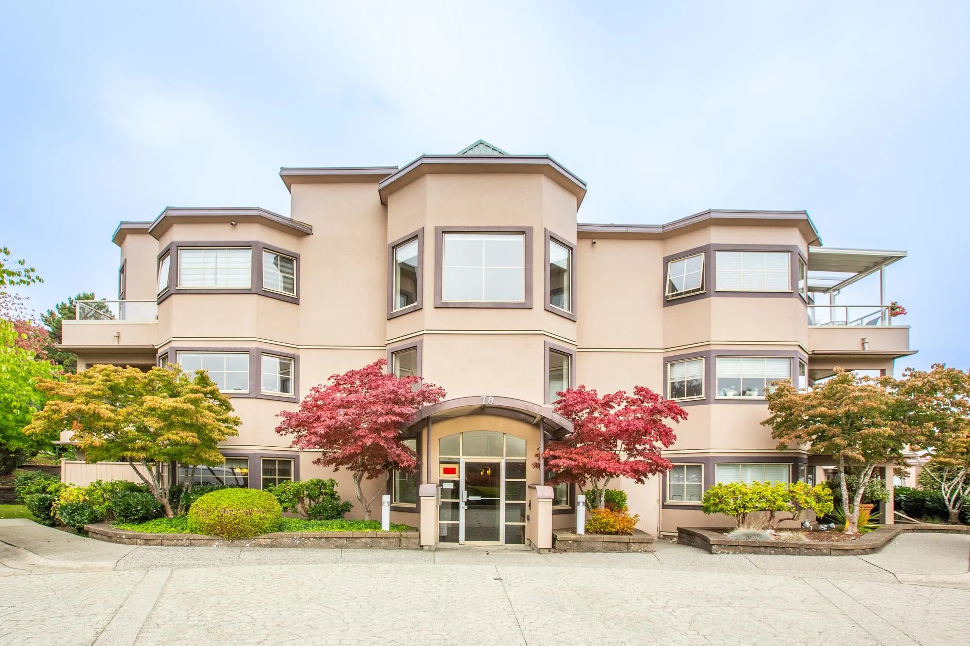 78 Richmond Street #412