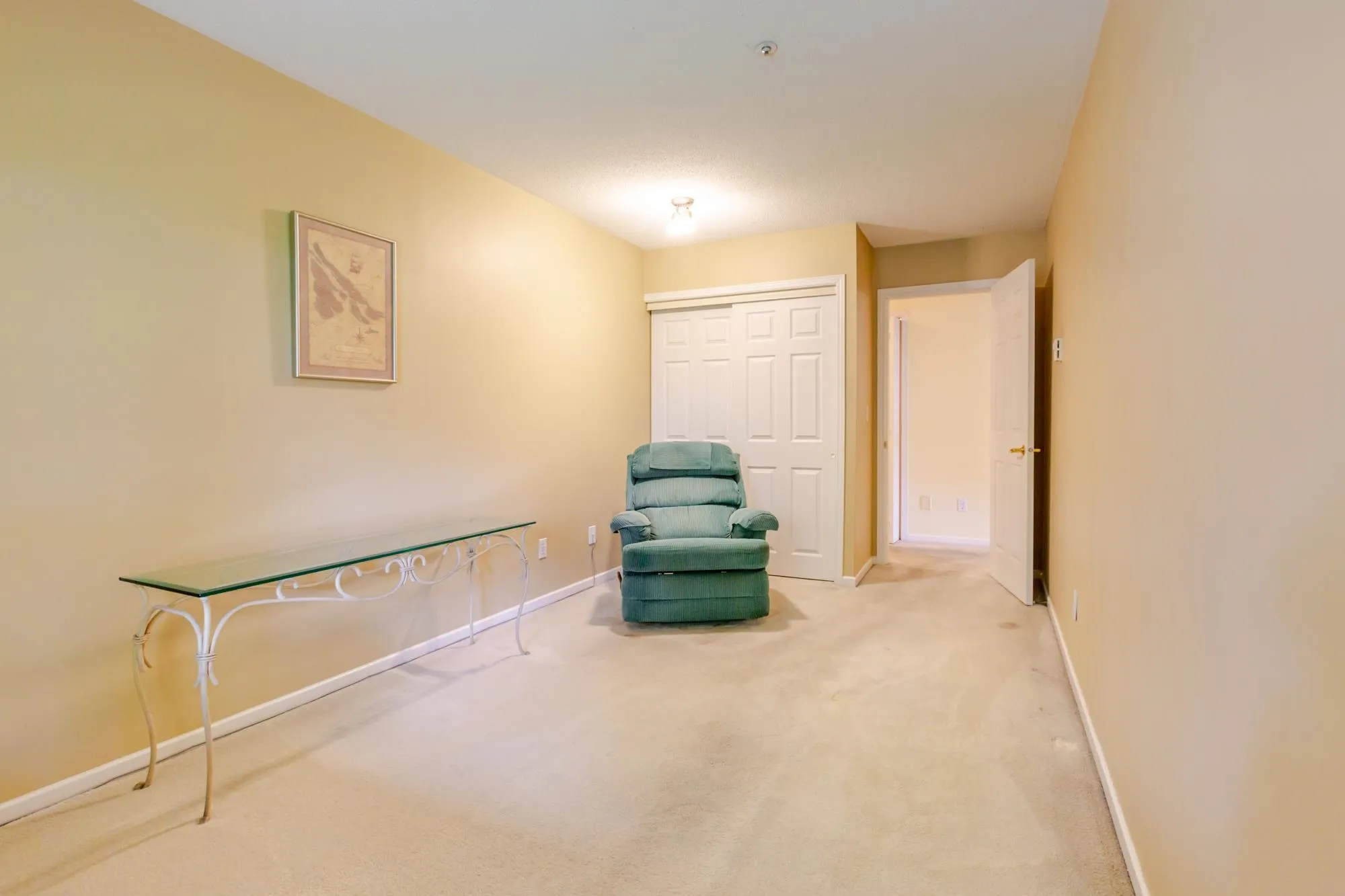 78 Richmond Street #412