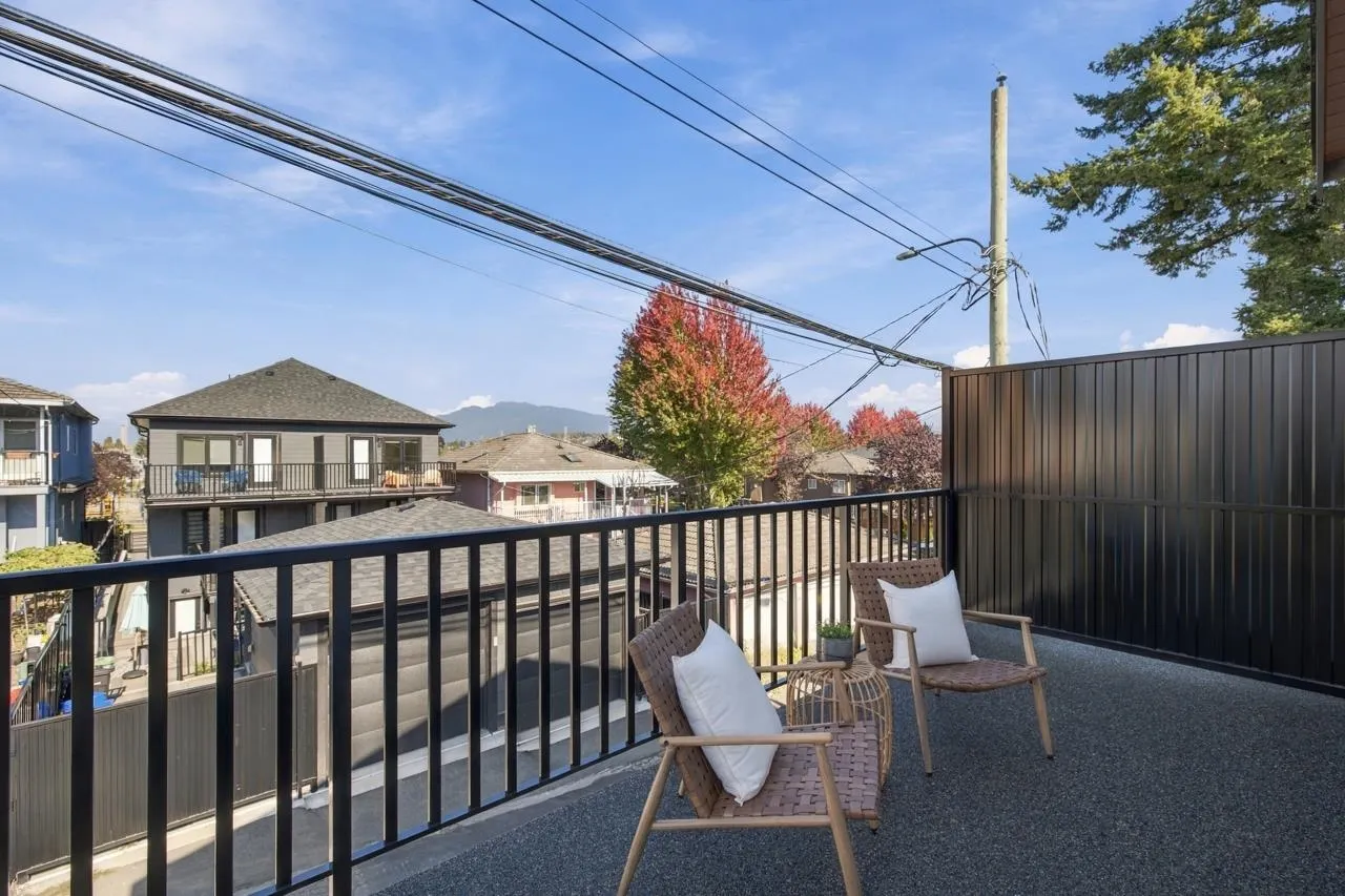 3183 Graveley Street #1