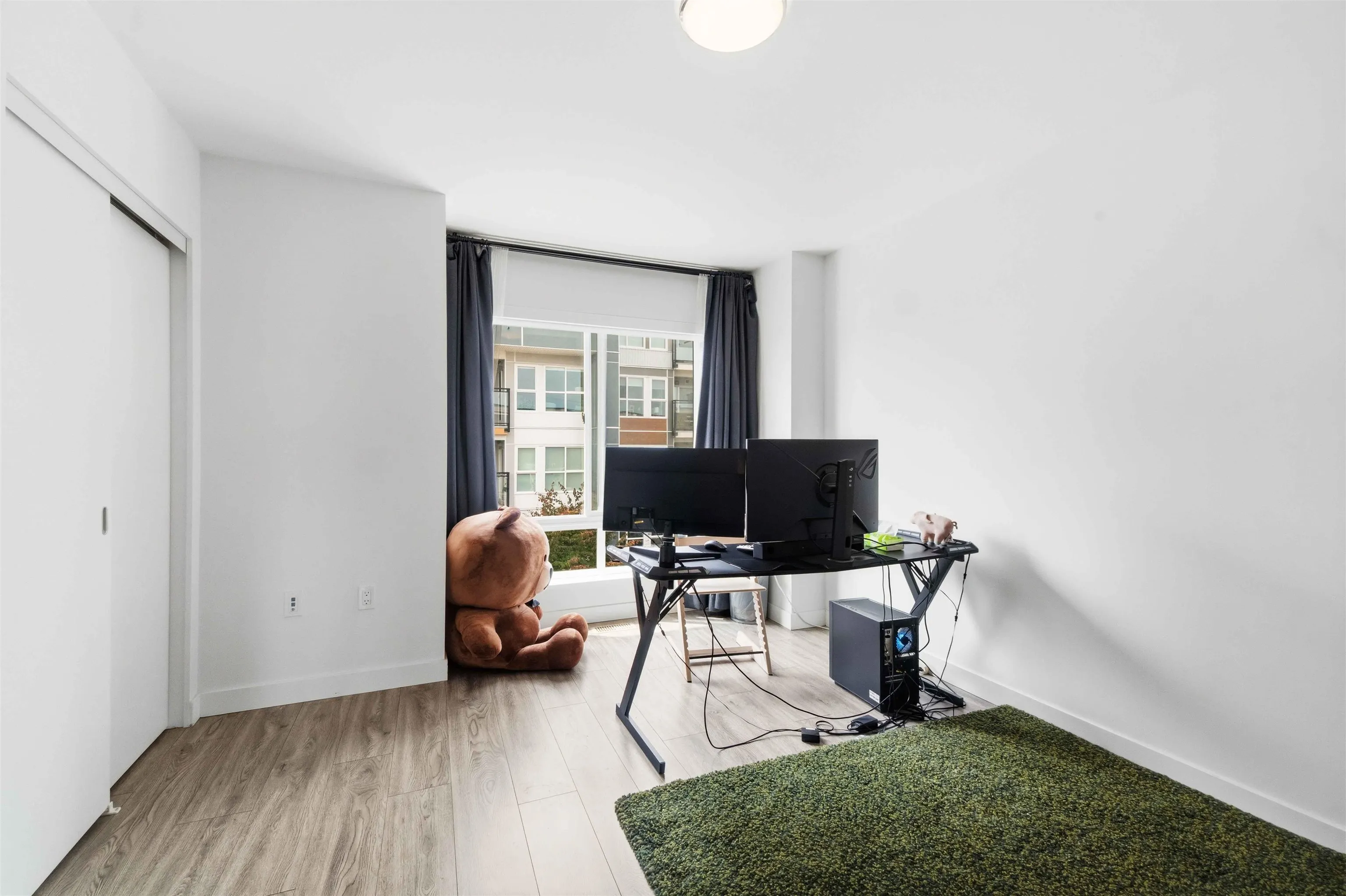 10199 River Drive #82