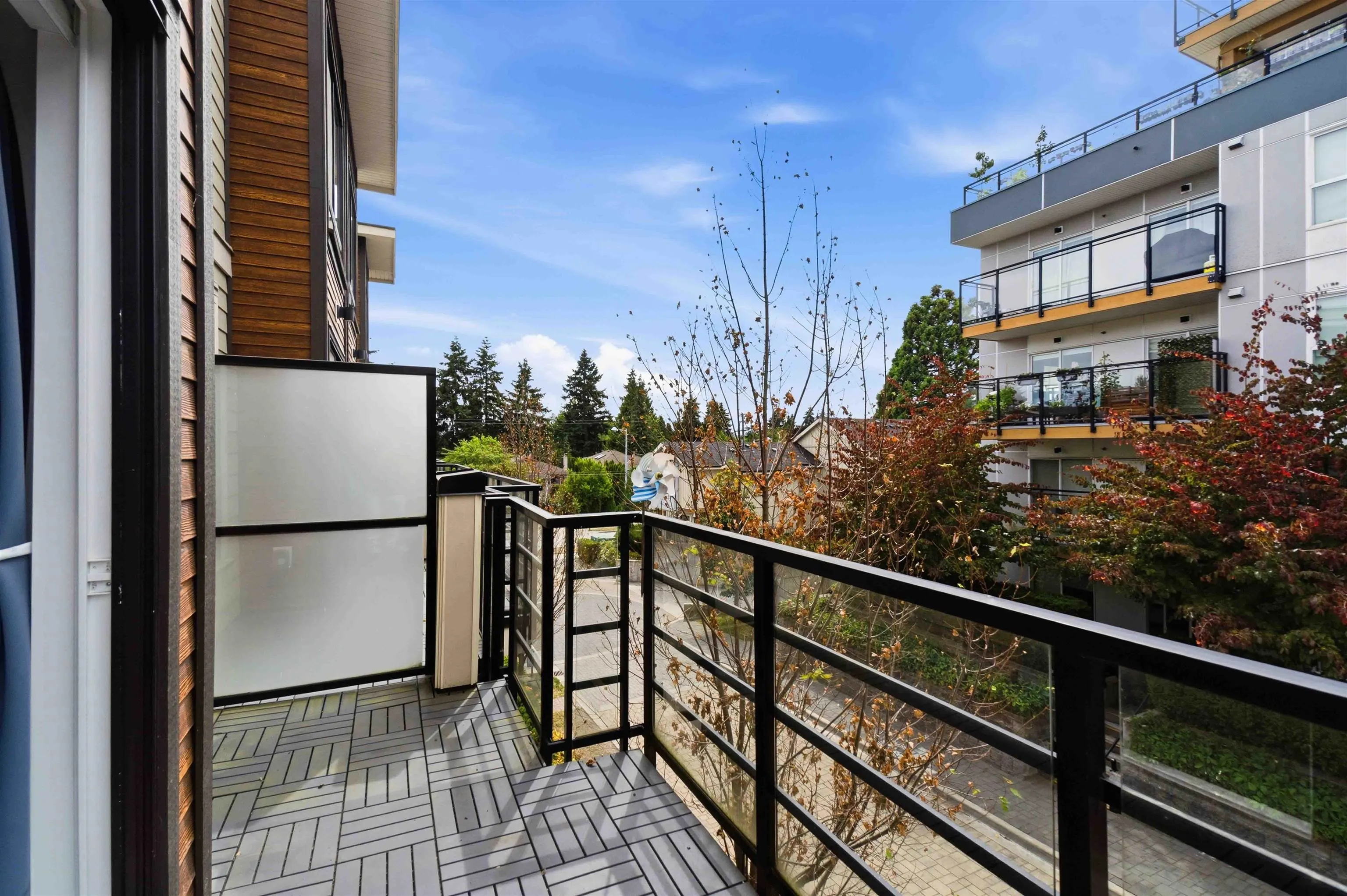 10199 River Drive #82