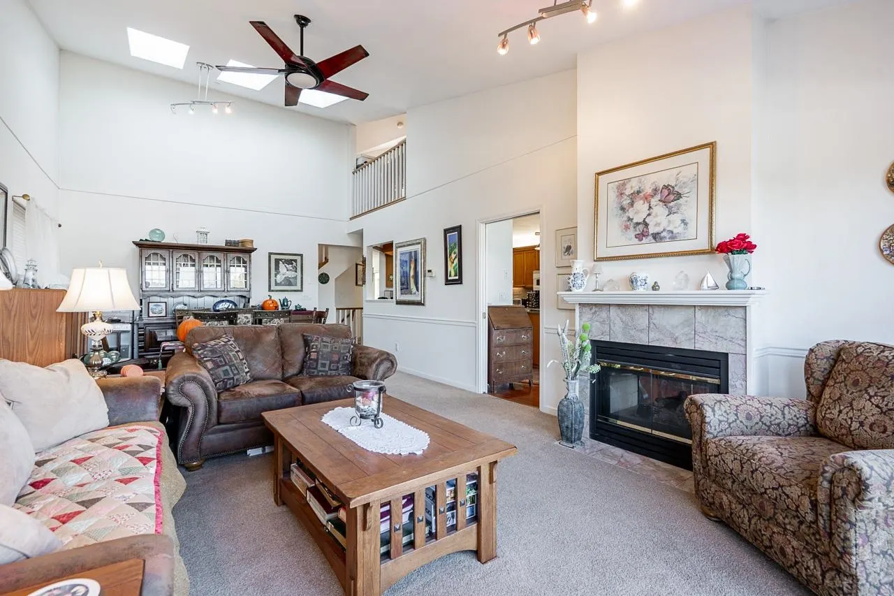 323 Governors Court #33