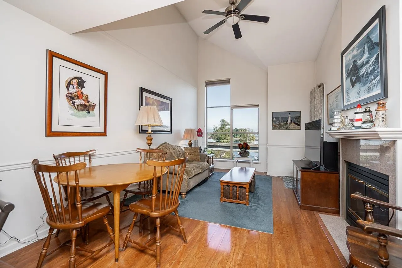 323 Governors Court #33