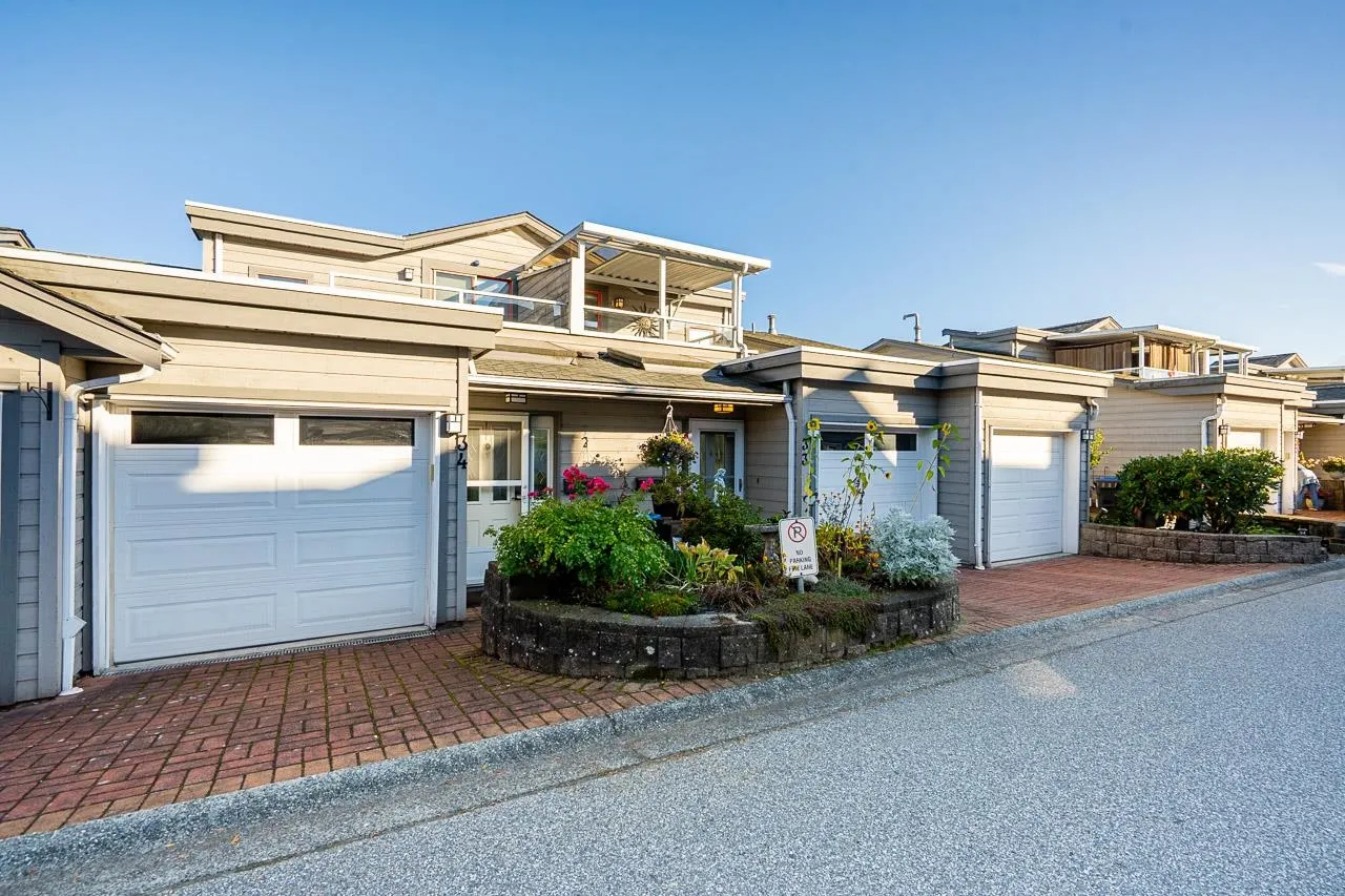 323 Governors Court #33