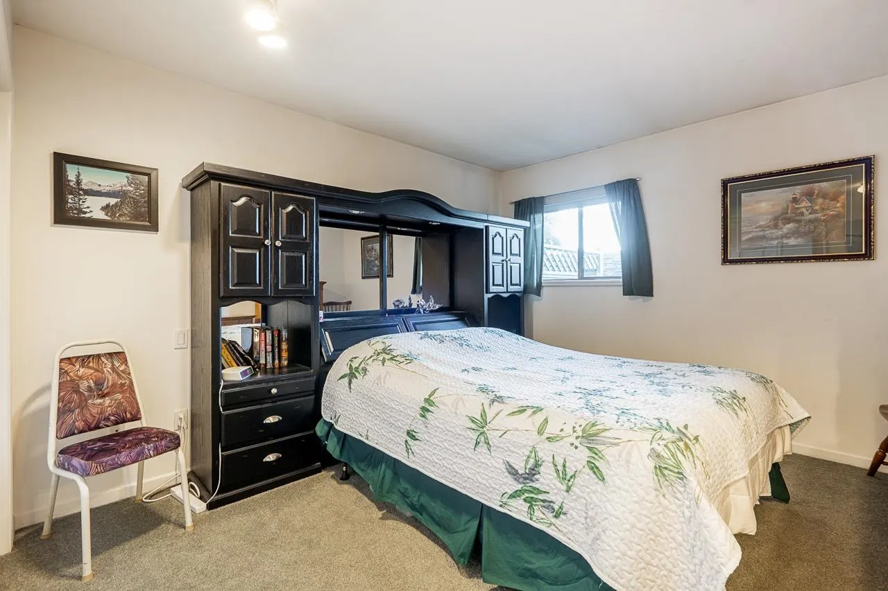 323 Governors Court #33