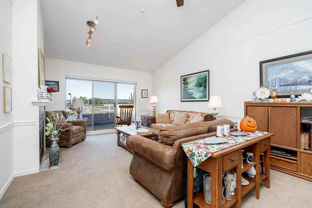 323 Governors Court #33