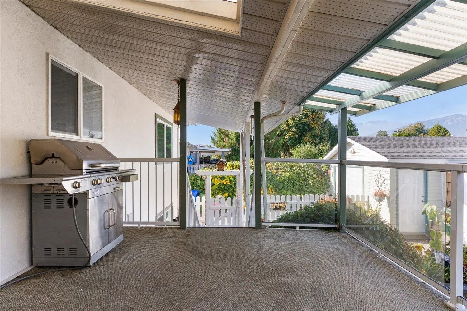 46705 Emerald Drive
