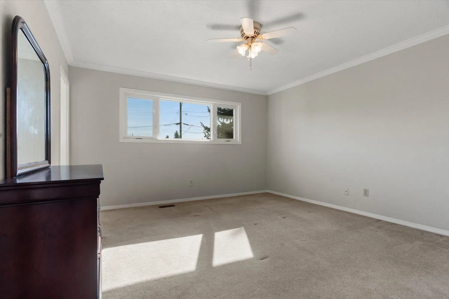 46705 Emerald Drive