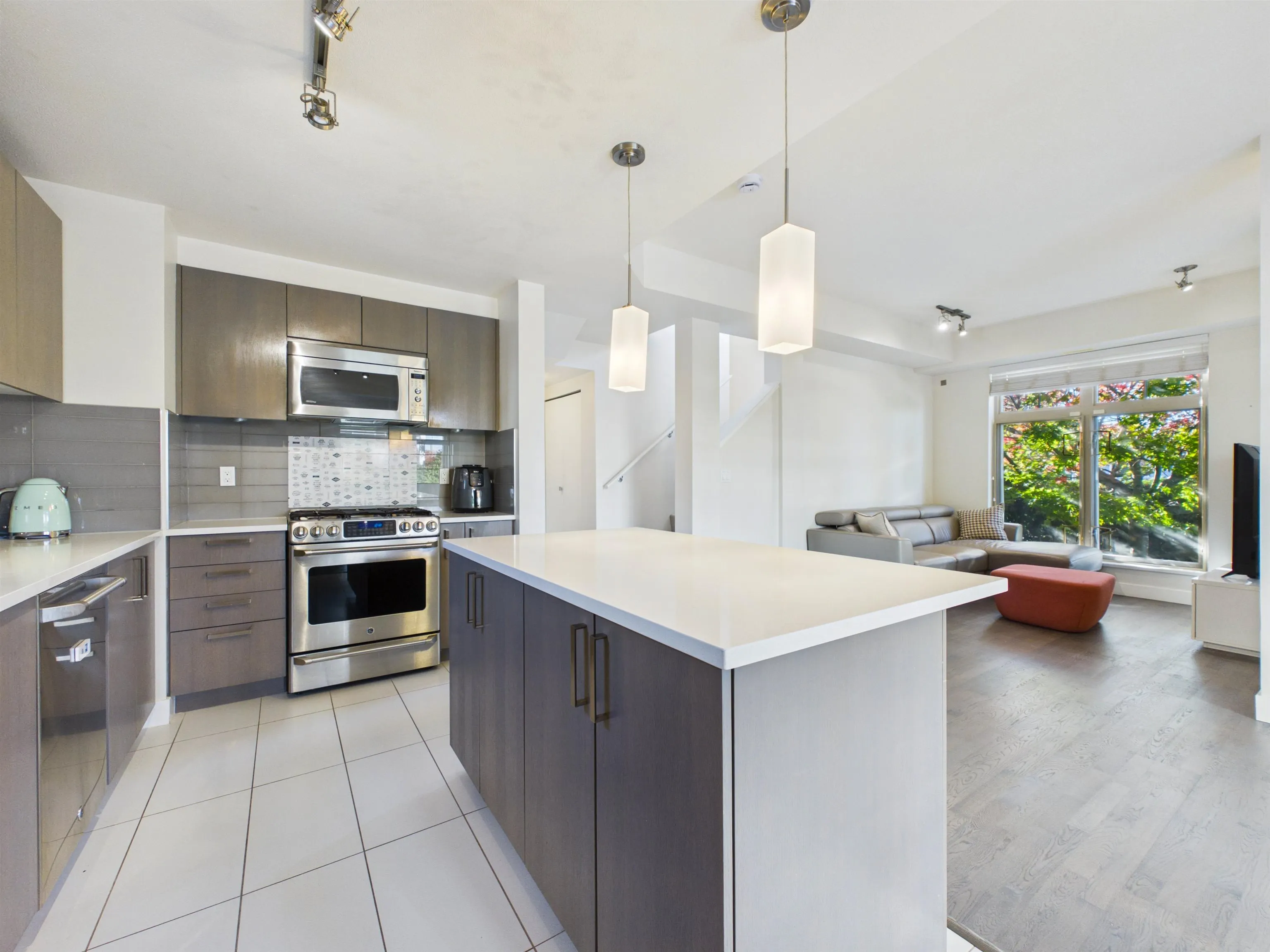 10119 River Drive #1