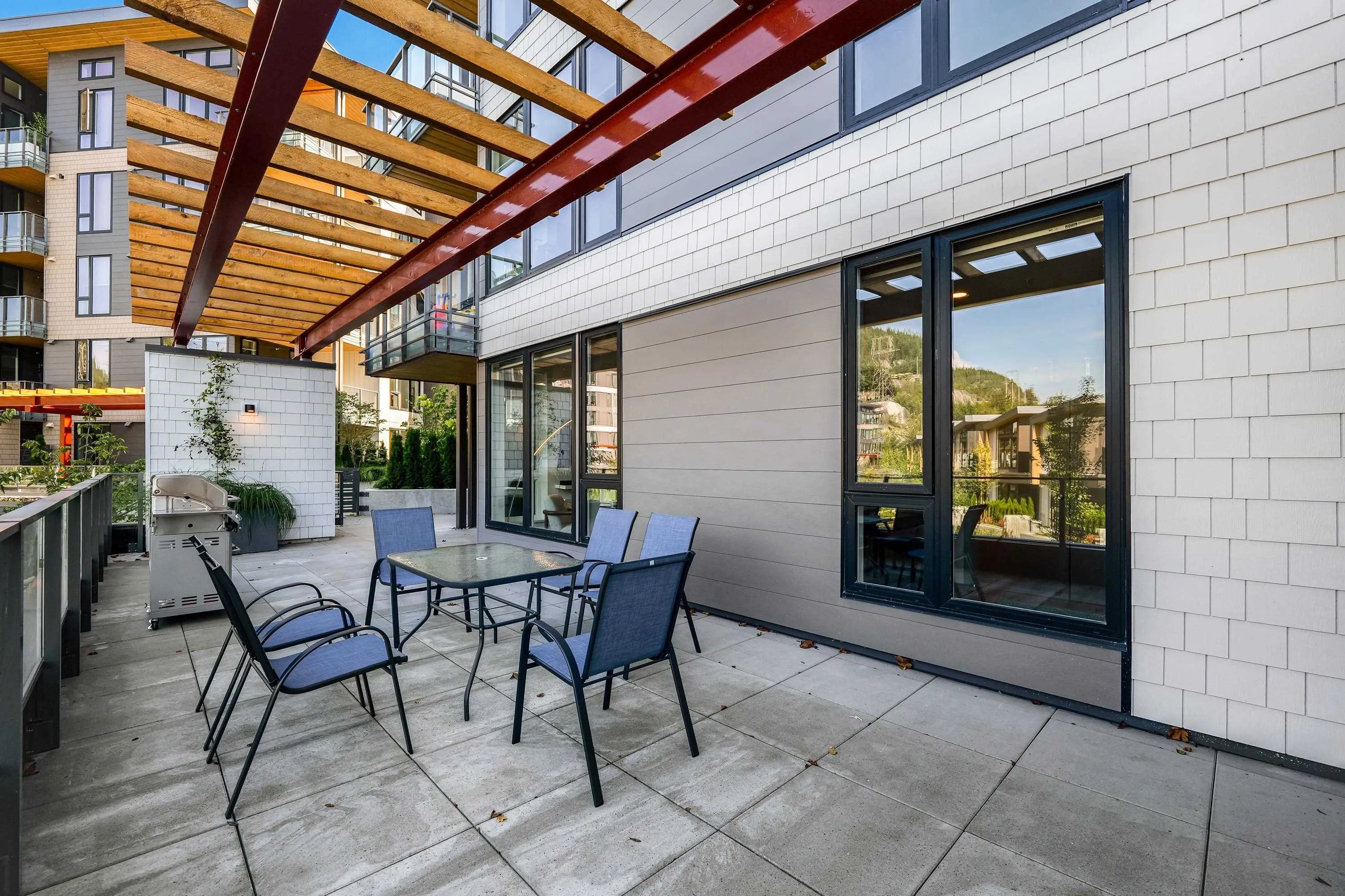 1500 Scott Crescent #221
